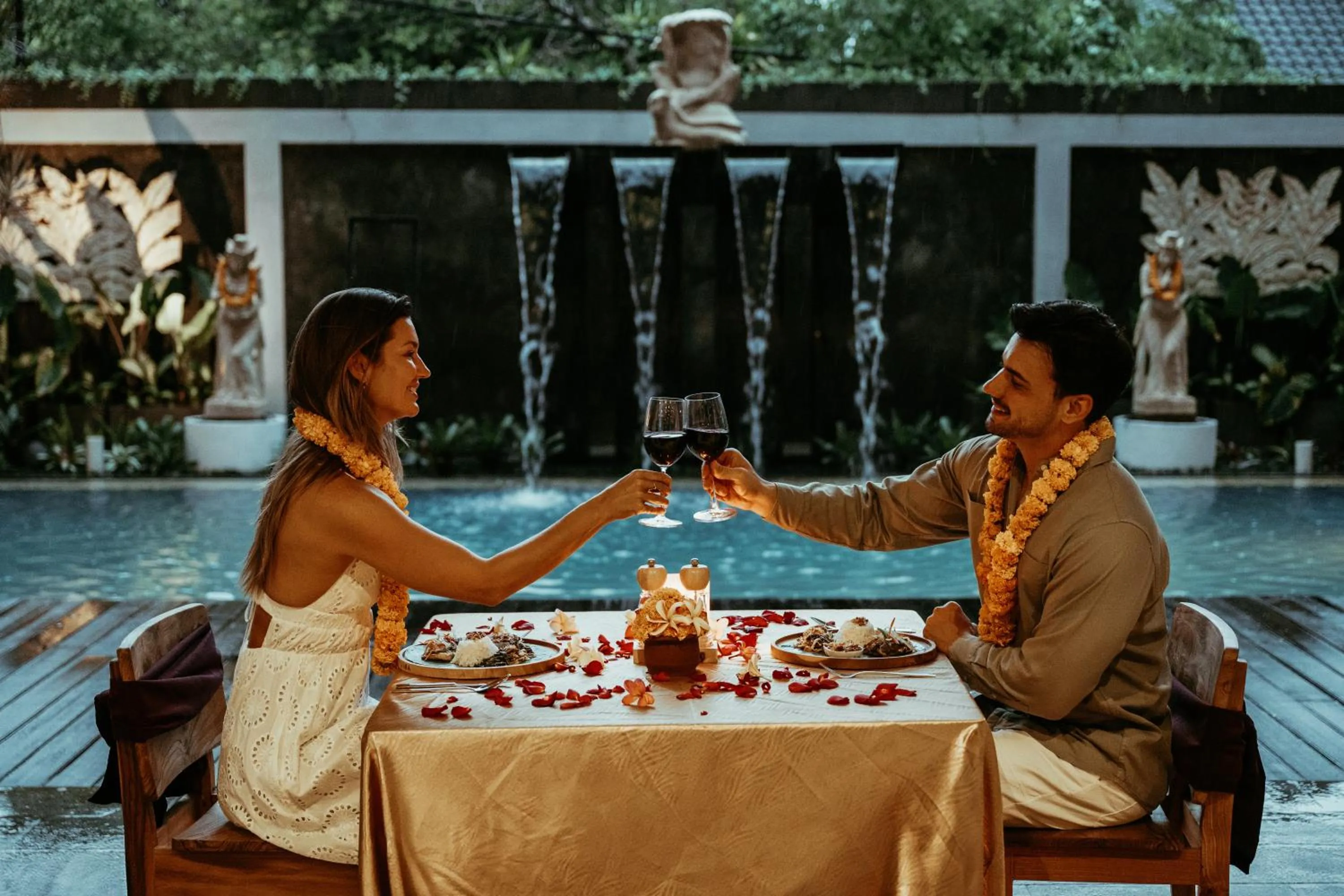 Restaurant/places to eat in Nadi Hotel Legian