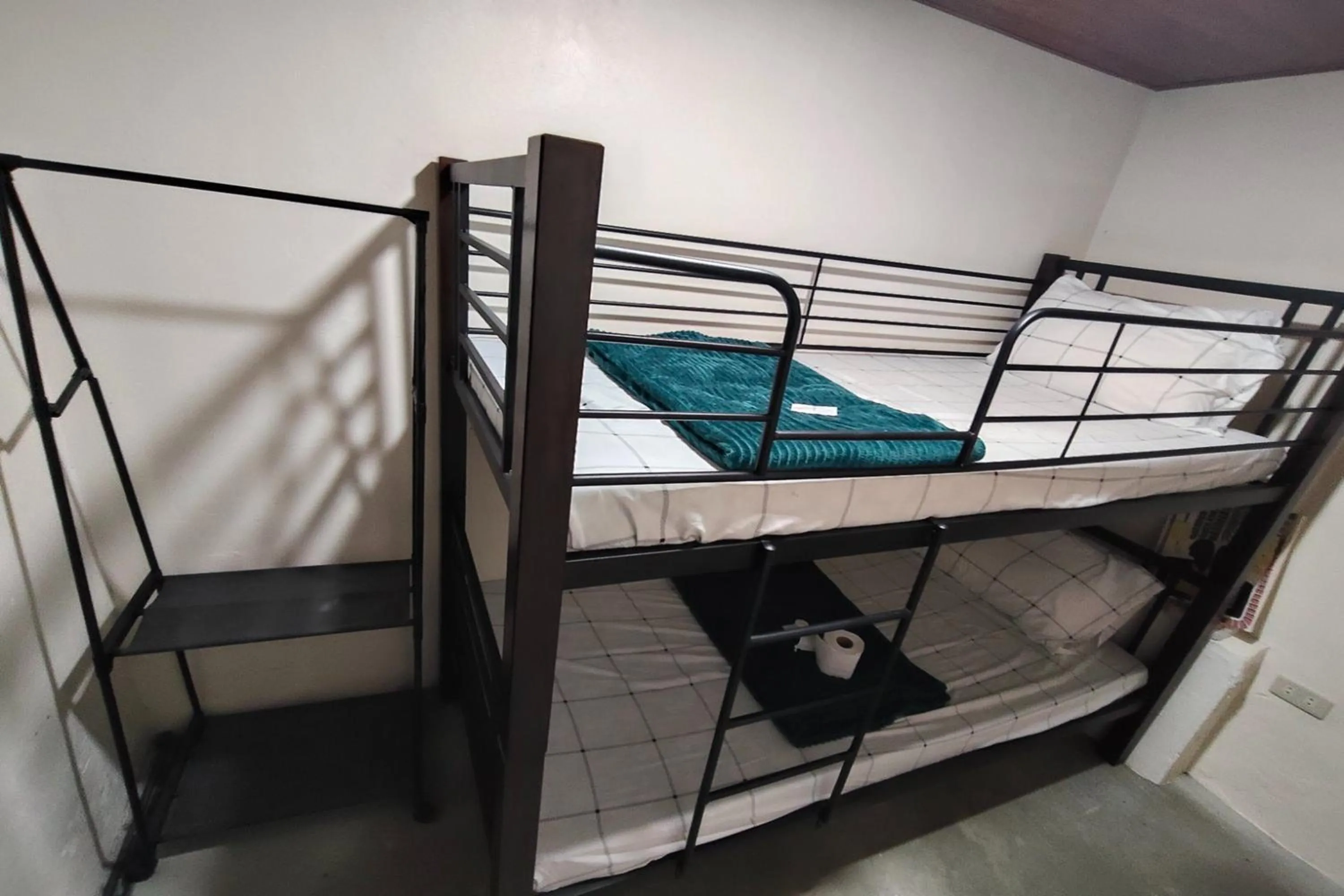 Bed in La Ud Lounge and Hostel