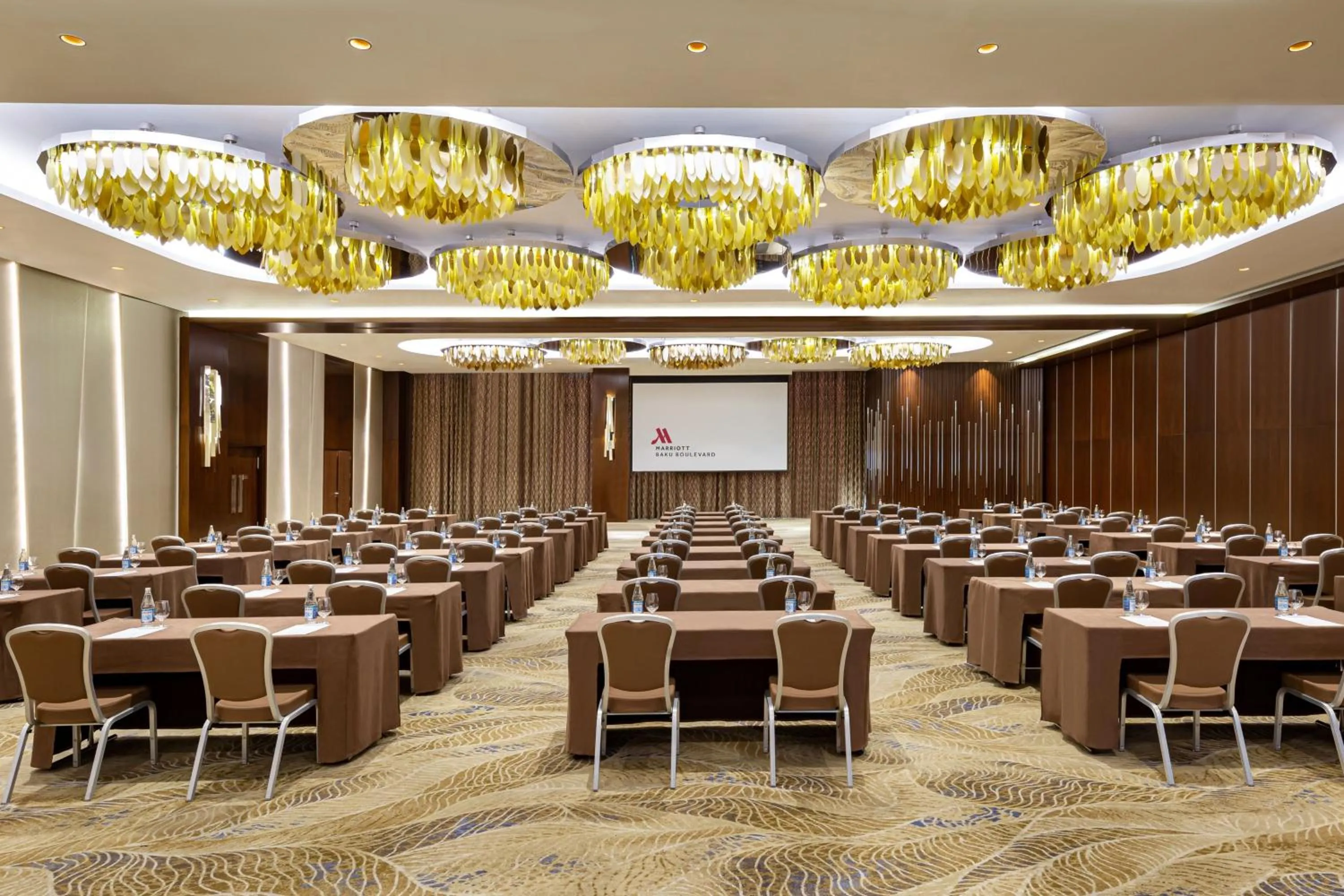 Meeting/conference room in Baku Marriott Hotel Boulevard