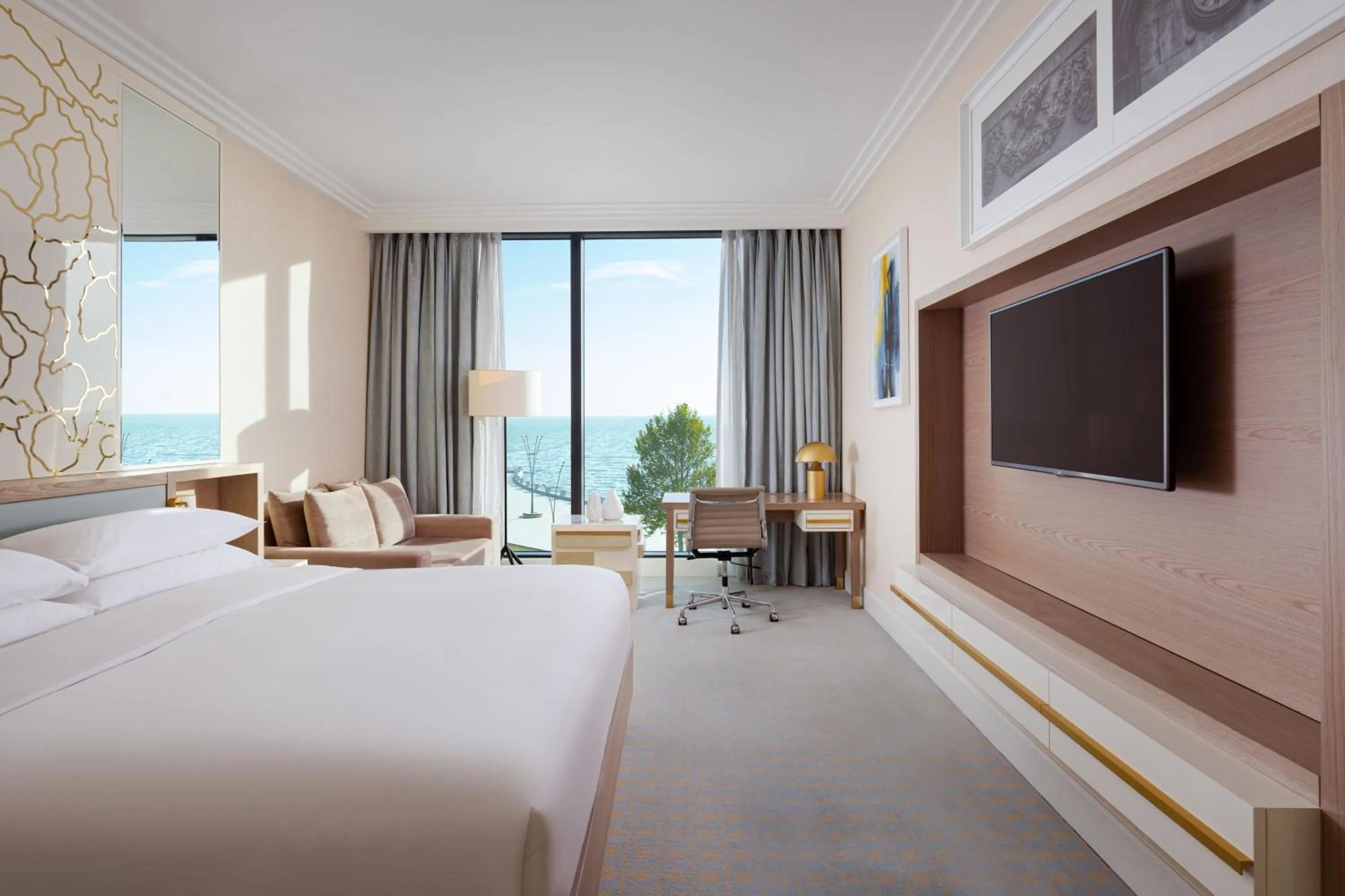 Photo of the whole room, Bed in Baku Marriott Hotel Boulevard