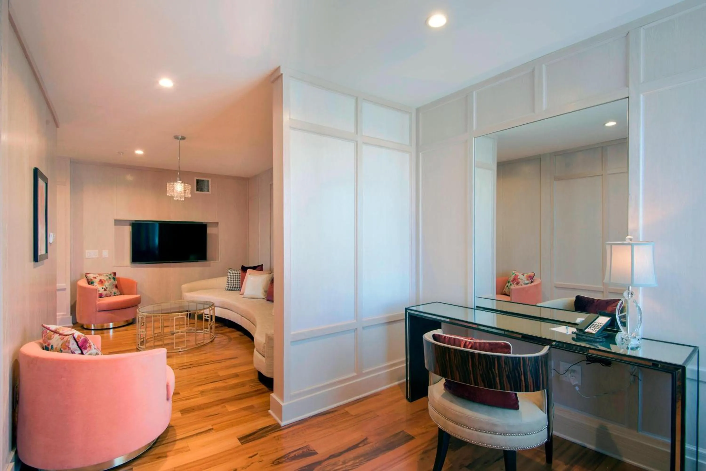 Bedroom in SpringHill Suites by Marriott Wilmington Wrightsville Beach