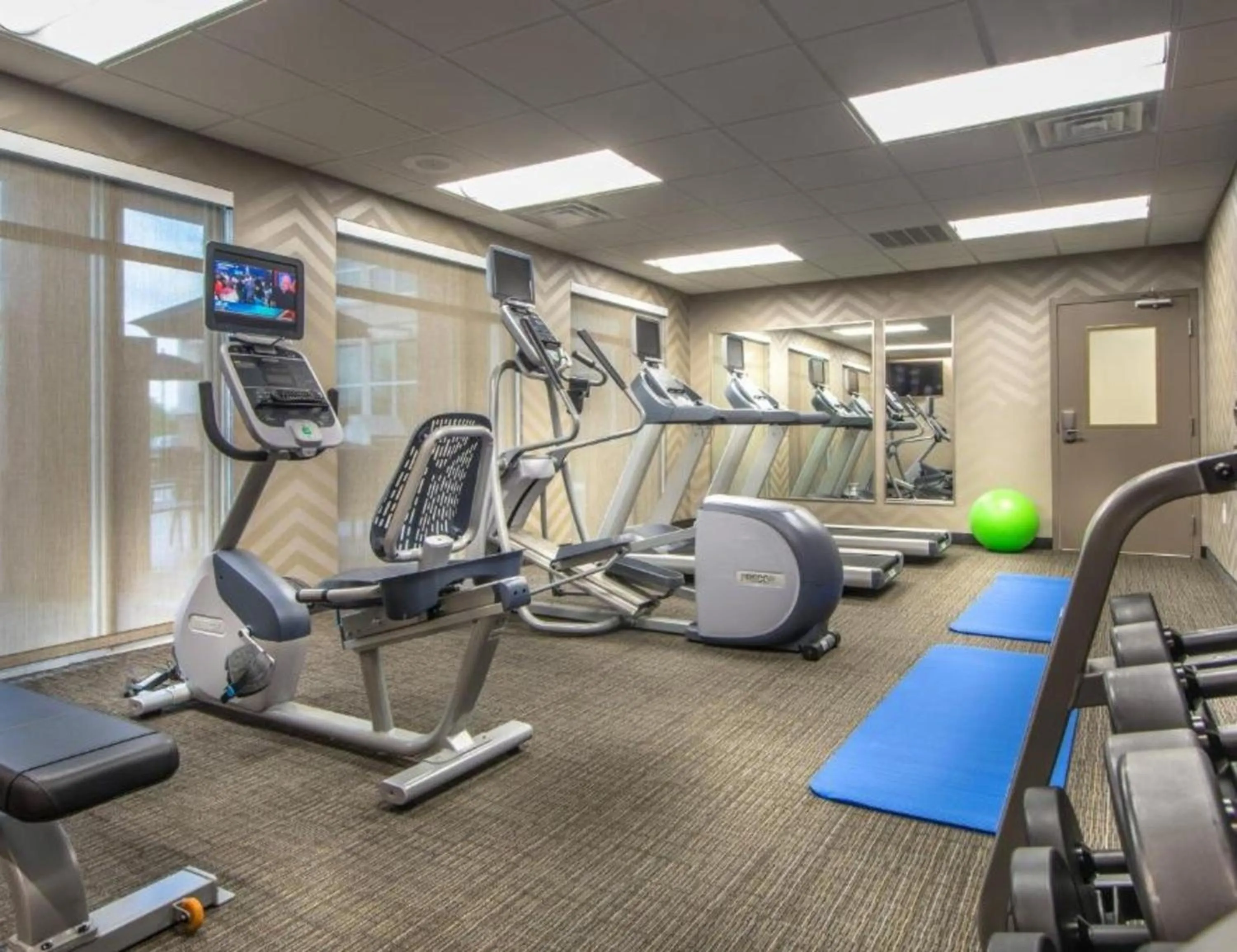 Fitness centre/facilities in Residence Inn by Marriott Savannah Airport