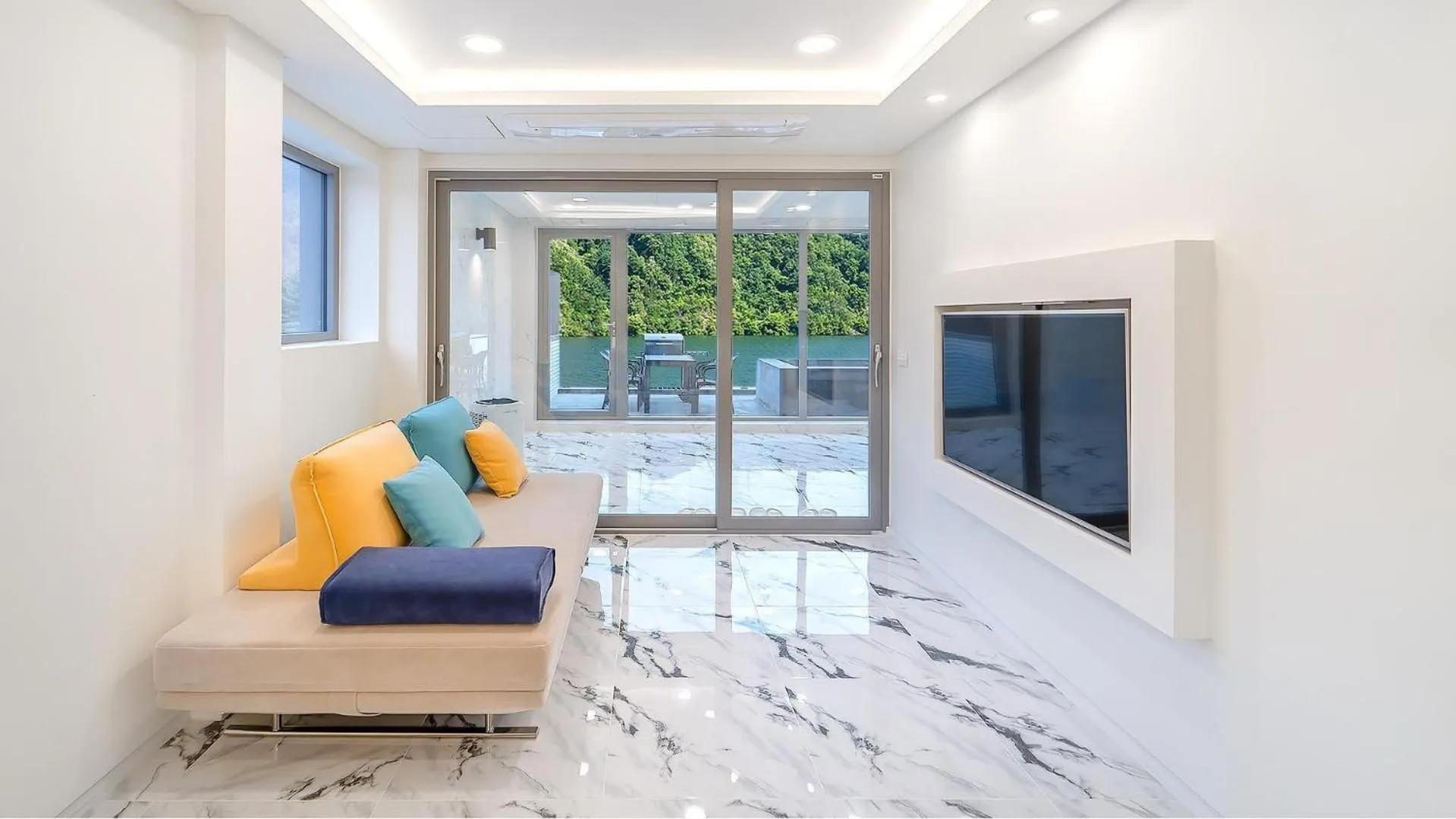 Property building in Gapyeong JH PoolVilla & glamping