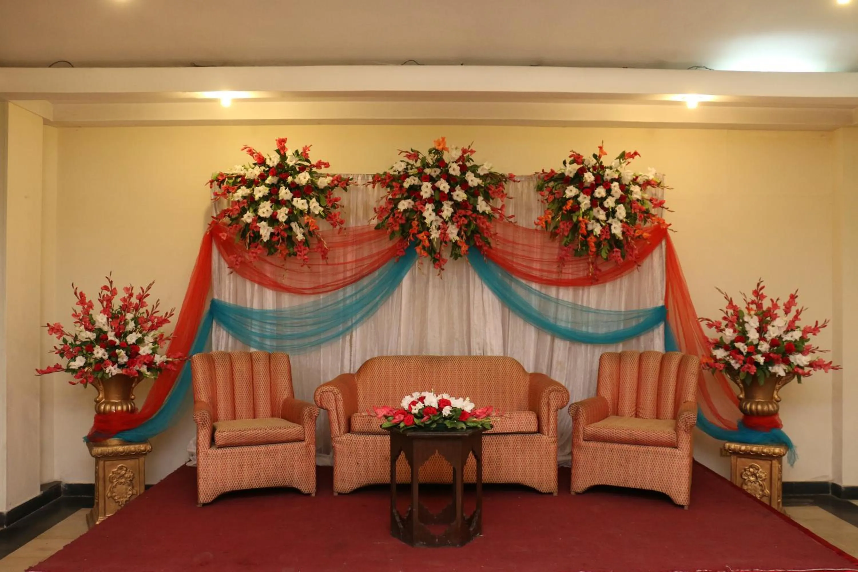 Living room in Carlton Tower Hotel Lahore