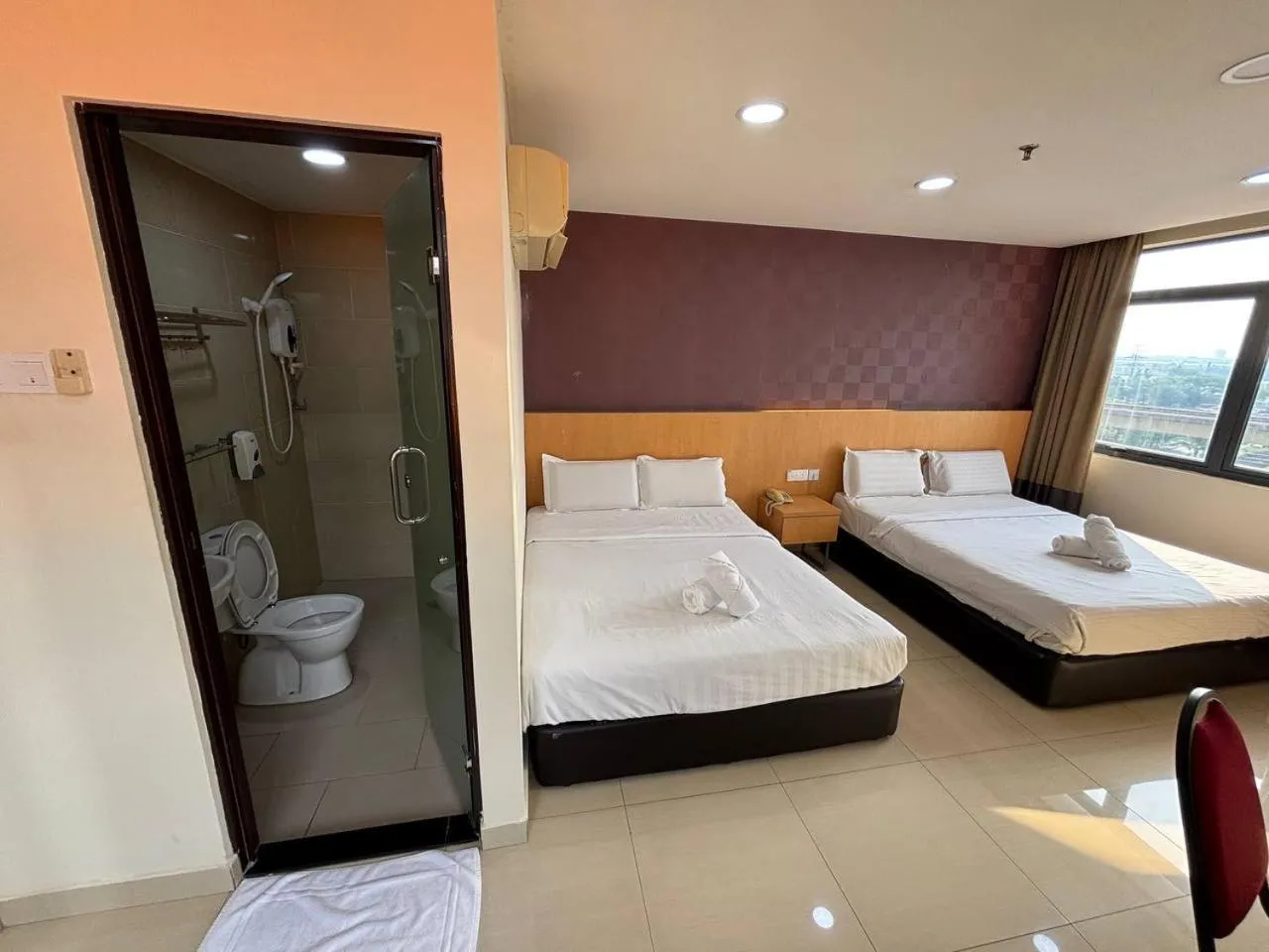 Bathroom, Bed in Signature Hotel by Easy Nap