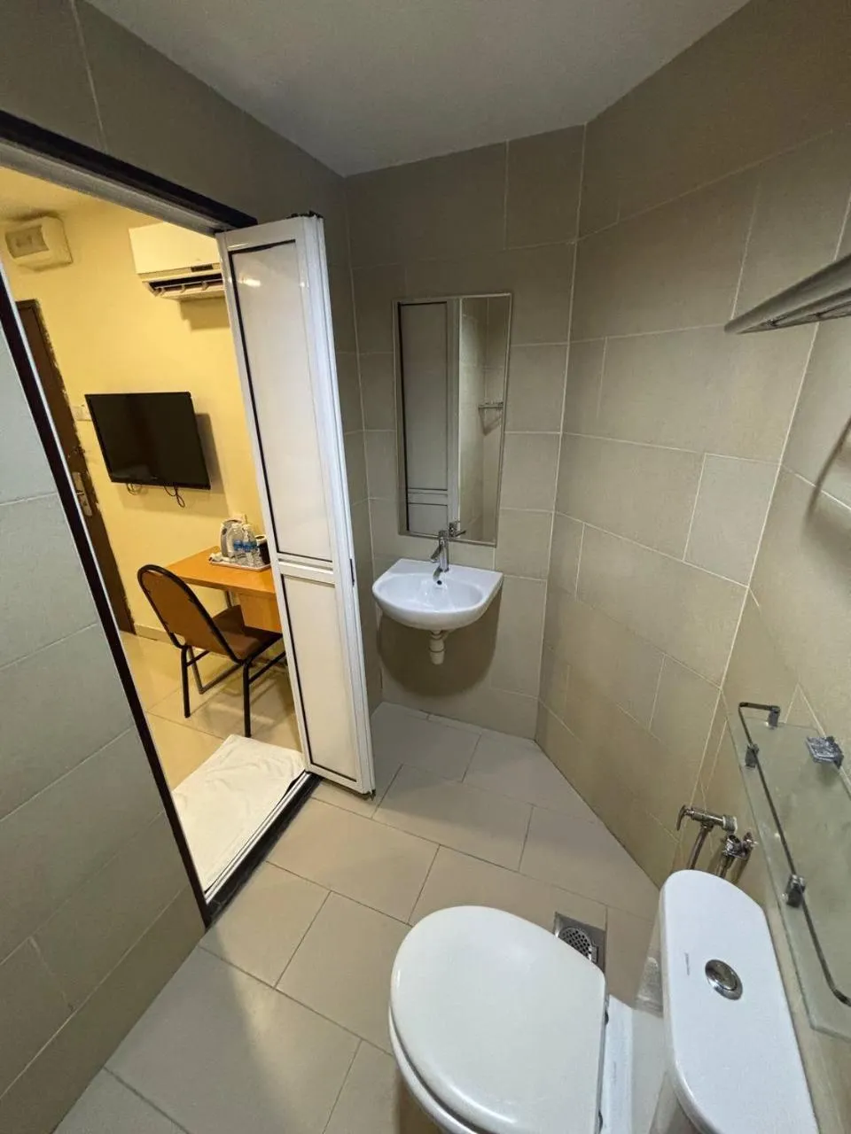 Shower in Signature Hotel by Easy Nap