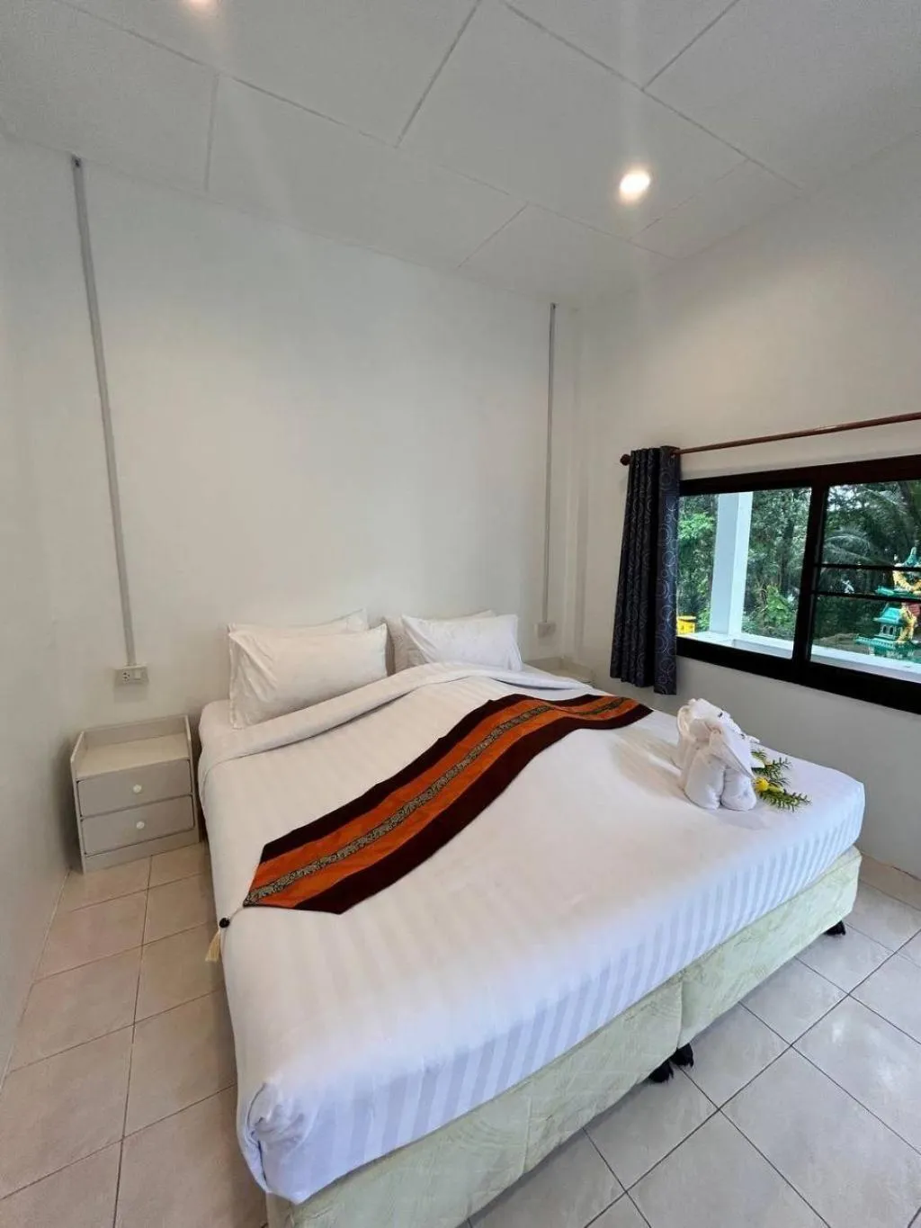 Bed in Private Paradise Resort