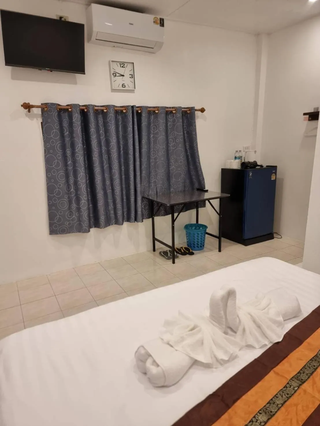 Photo of the whole room, Bed in Private Paradise Resort