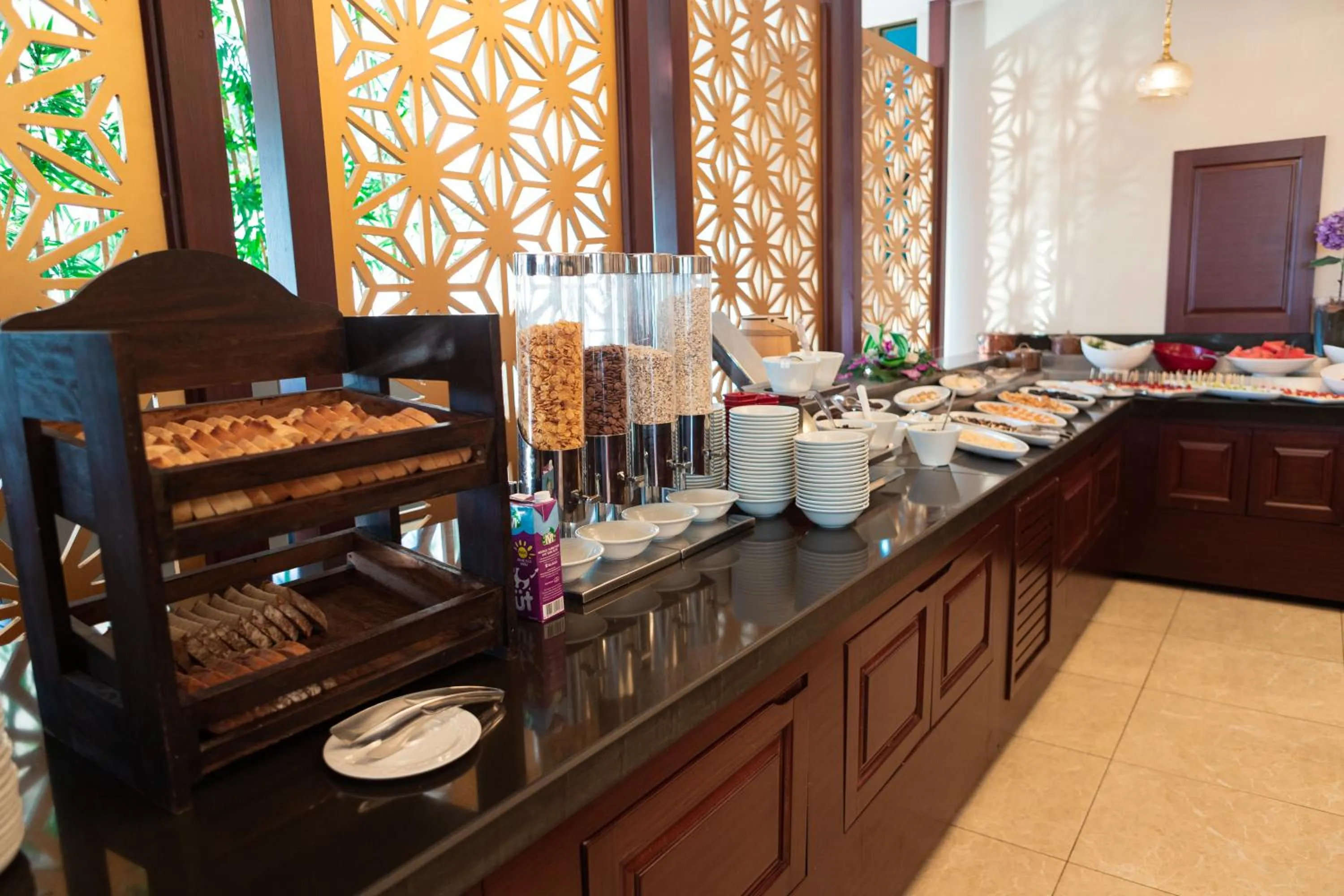 Restaurant/places to eat in Tilya Resort Hotel