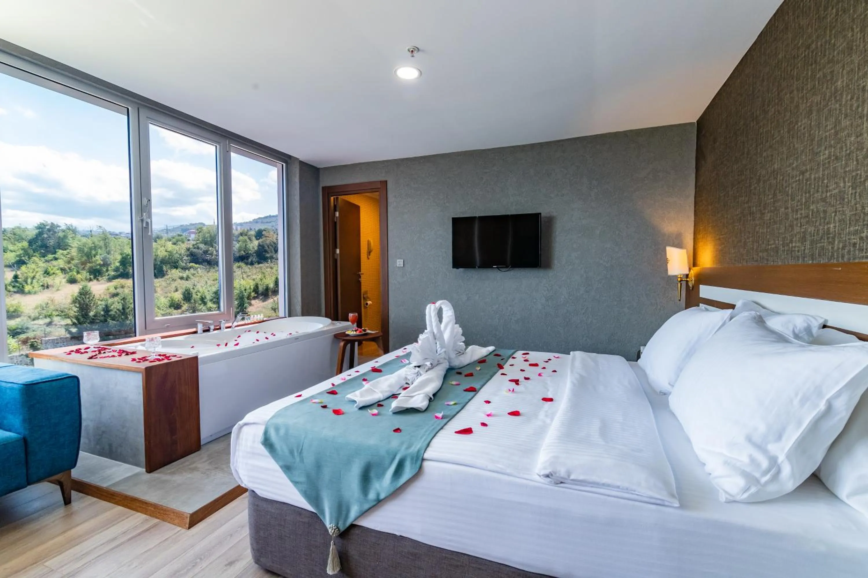 VIP, Bed in Tilya Resort Hotel