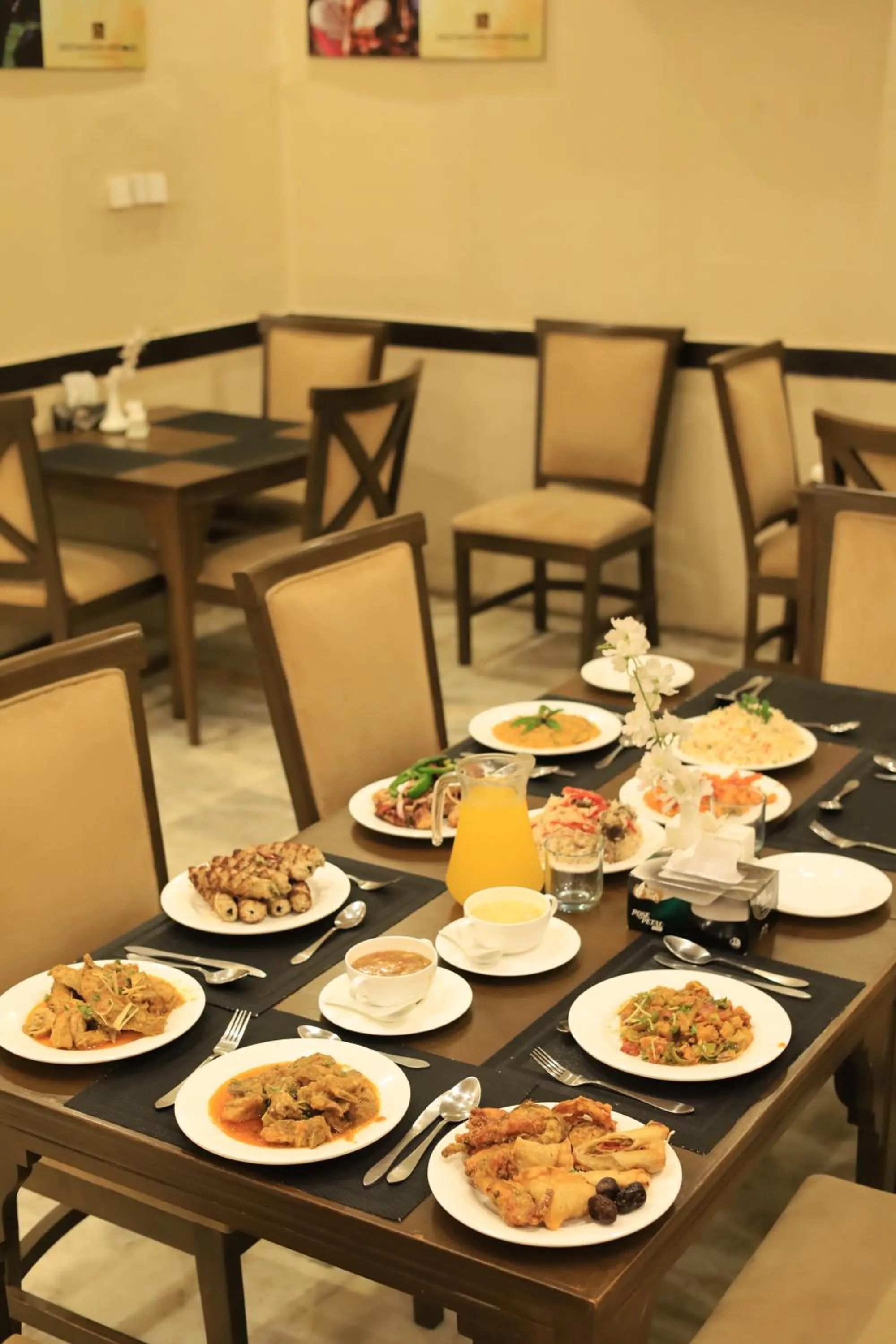 Restaurant/places to eat in Destination Heritage Peshawar