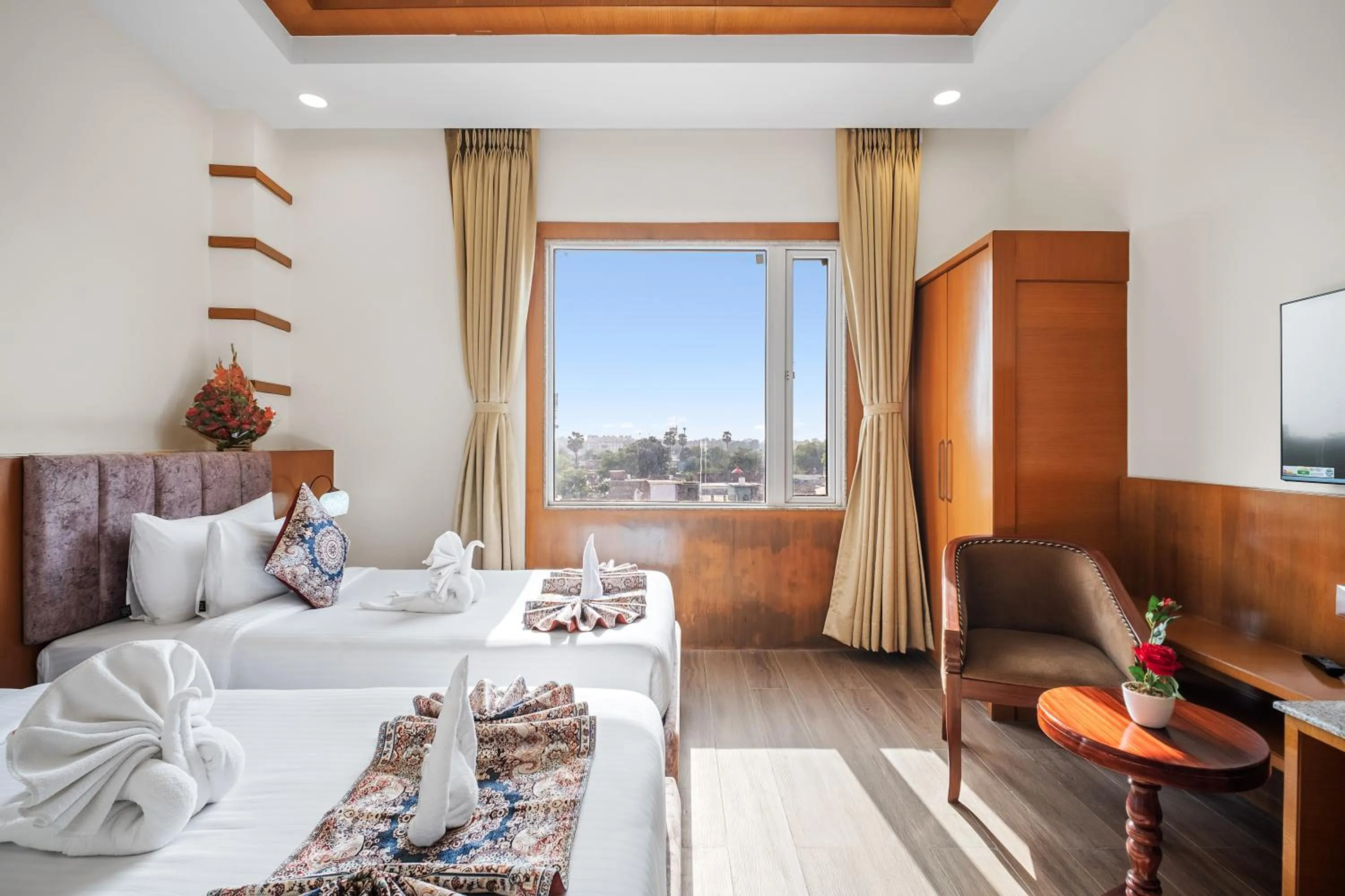 Bed in Padmshree Palace