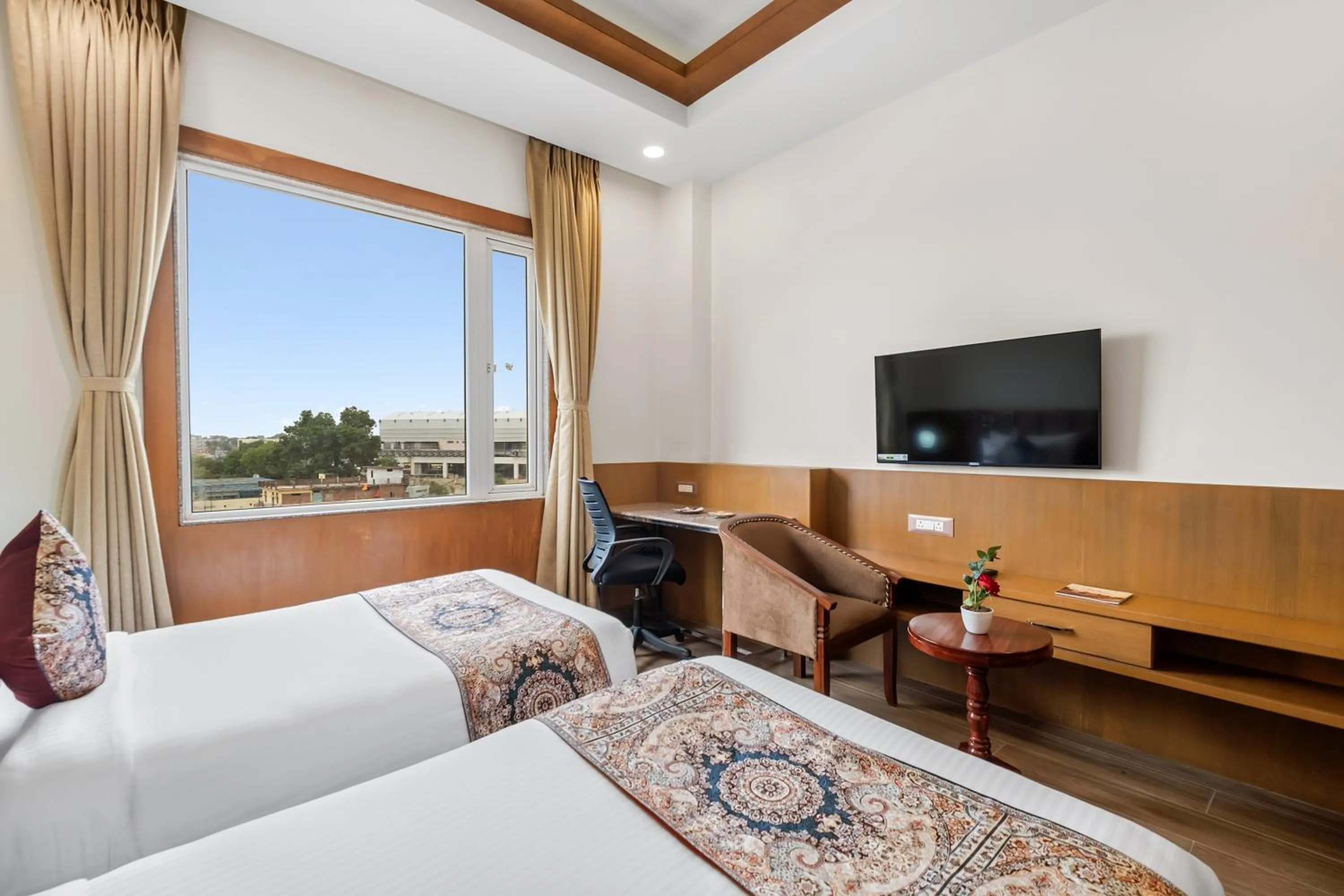 Bed in Padmshree Palace