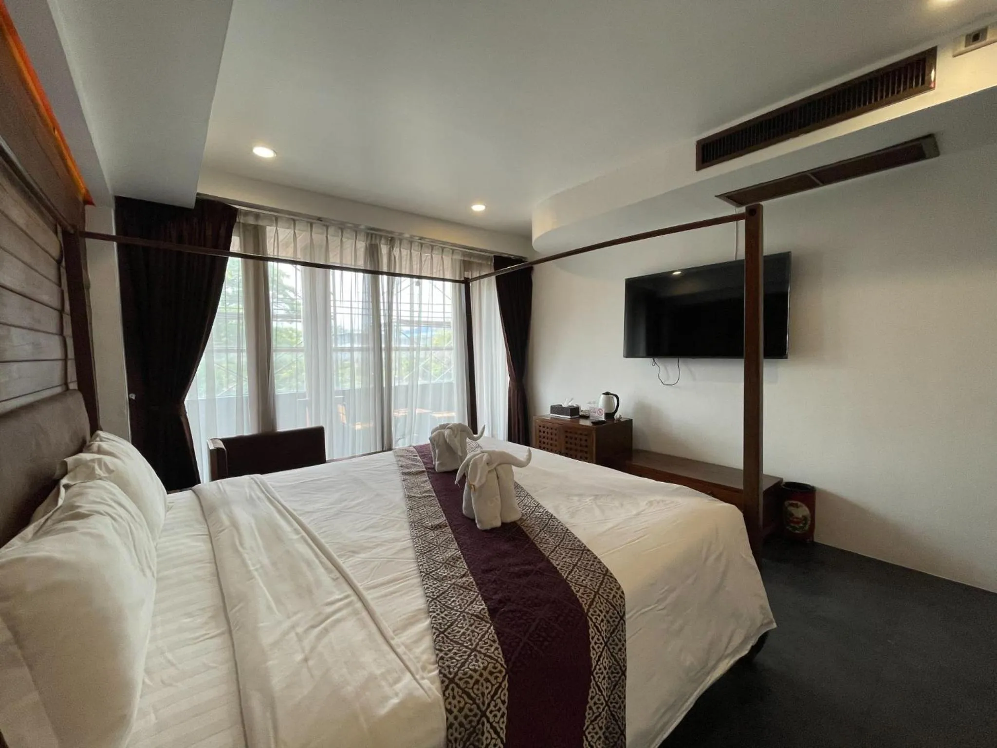 Bed in The Guest Arak Boutique Hotel