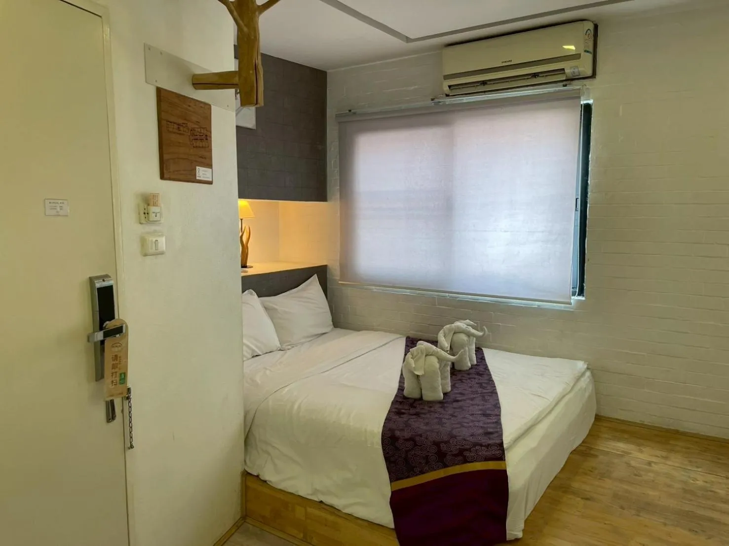 Bed in The Guest Arak Boutique Hotel