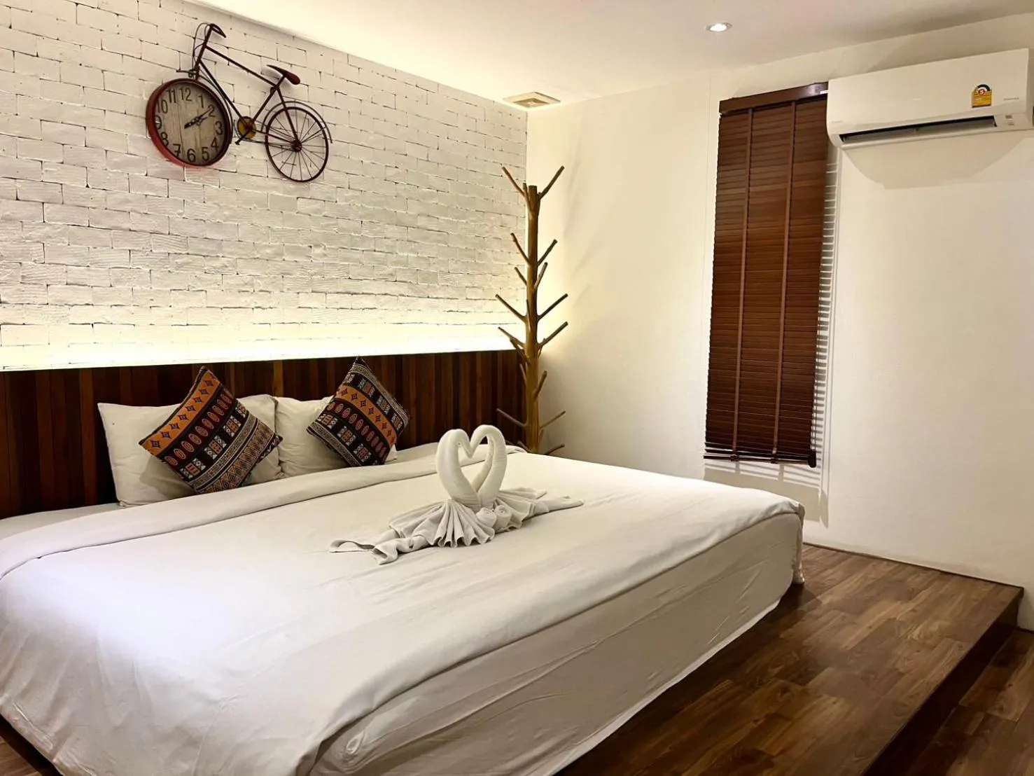 Bedroom, Bed in The Guest Arak Boutique Hotel