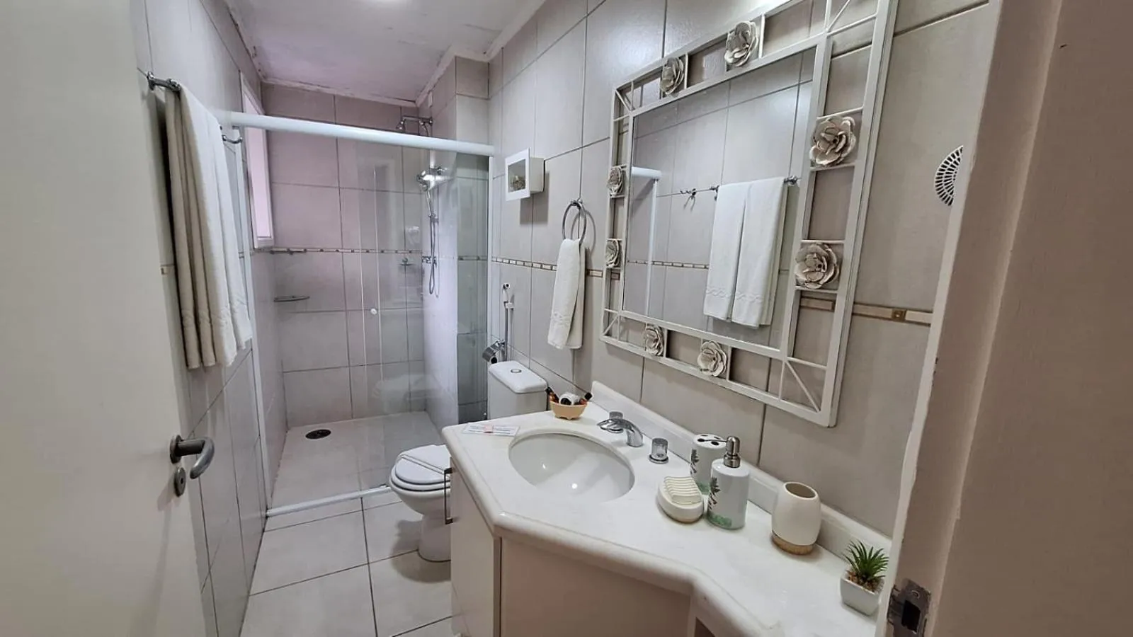 Bathroom in Pousada Atalaia Premium
