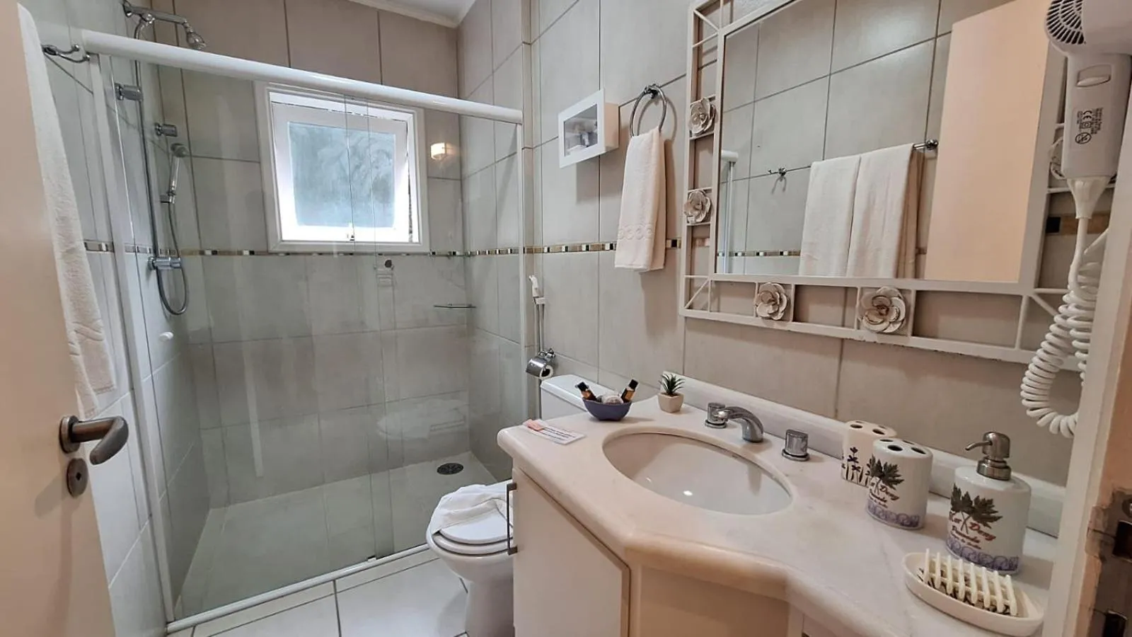Shower in Pousada Atalaia Premium