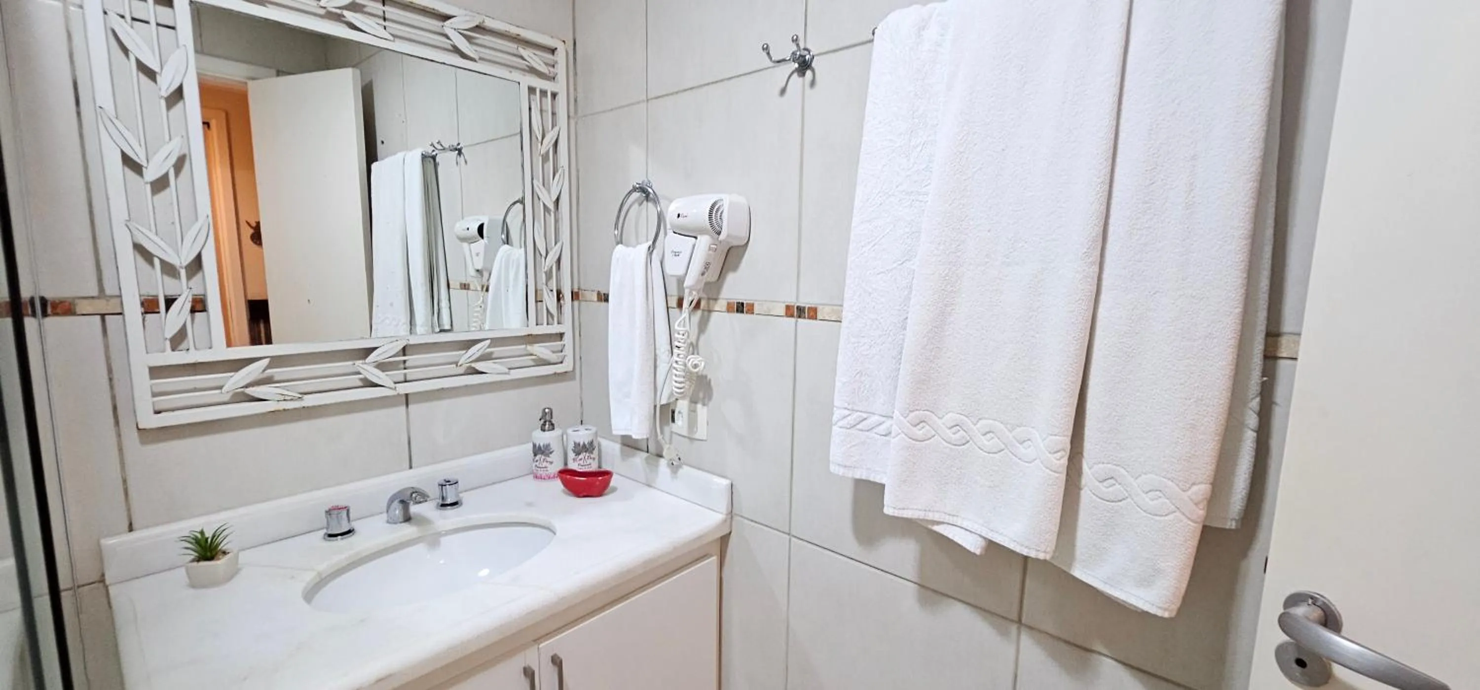 Shower in Pousada Atalaia Premium