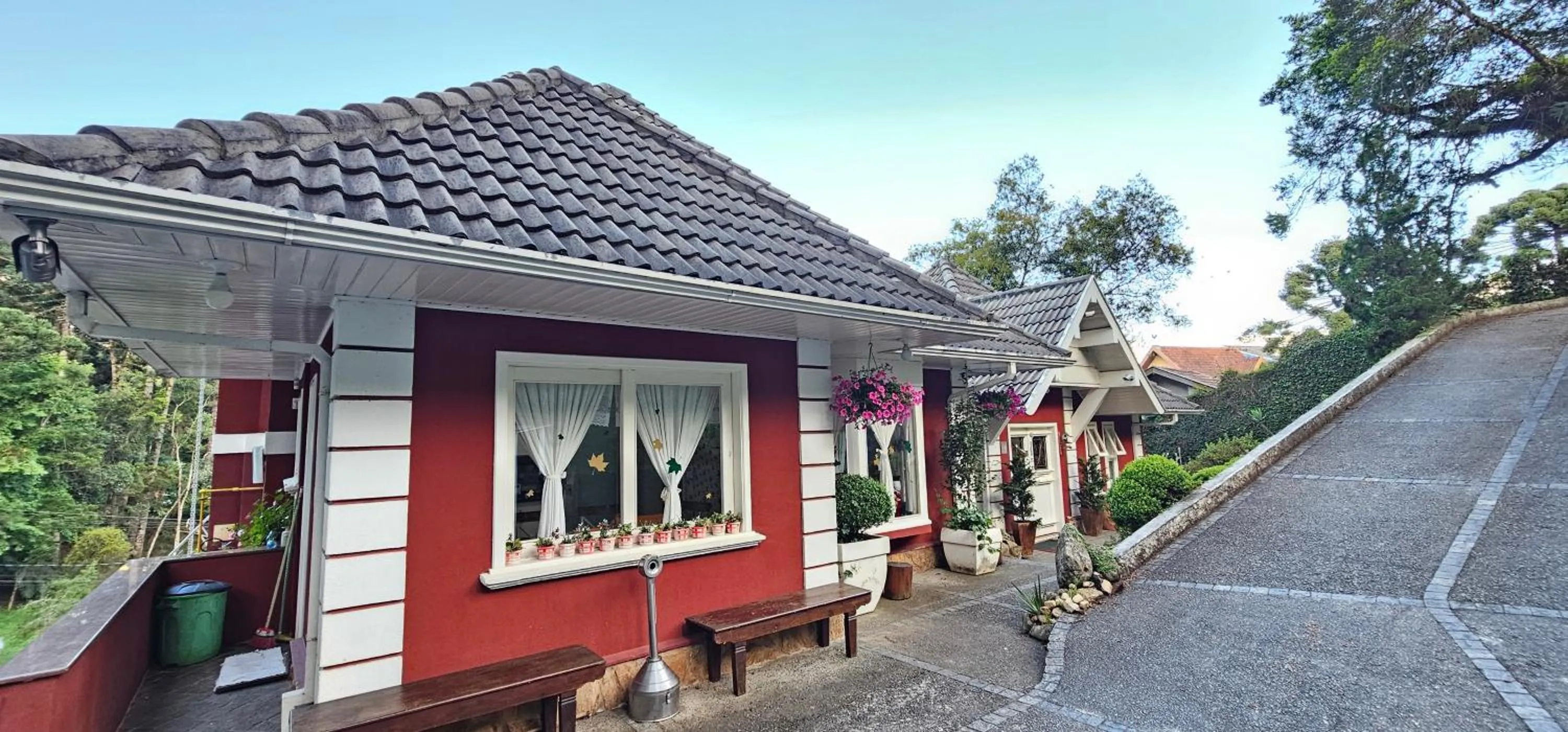 Property building in Pousada Atalaia Premium