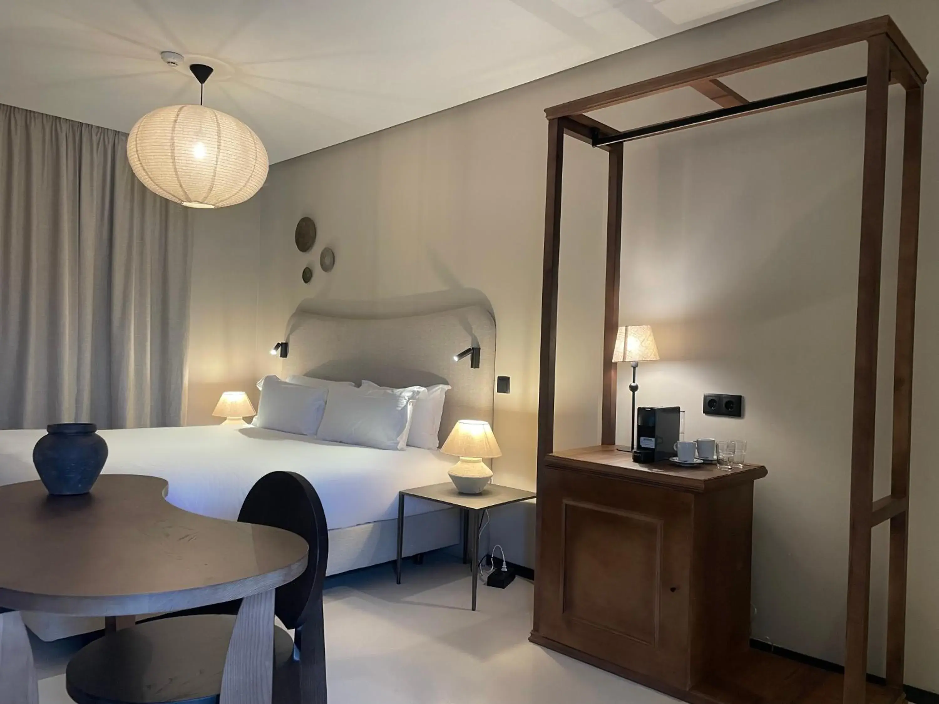 Deluxe Family Room in Casa Teva Lisboa Boutique Hotel by chic&basic Deluxe Family Room in Casa Teva Lisboa Boutique Hotel by chic&basic