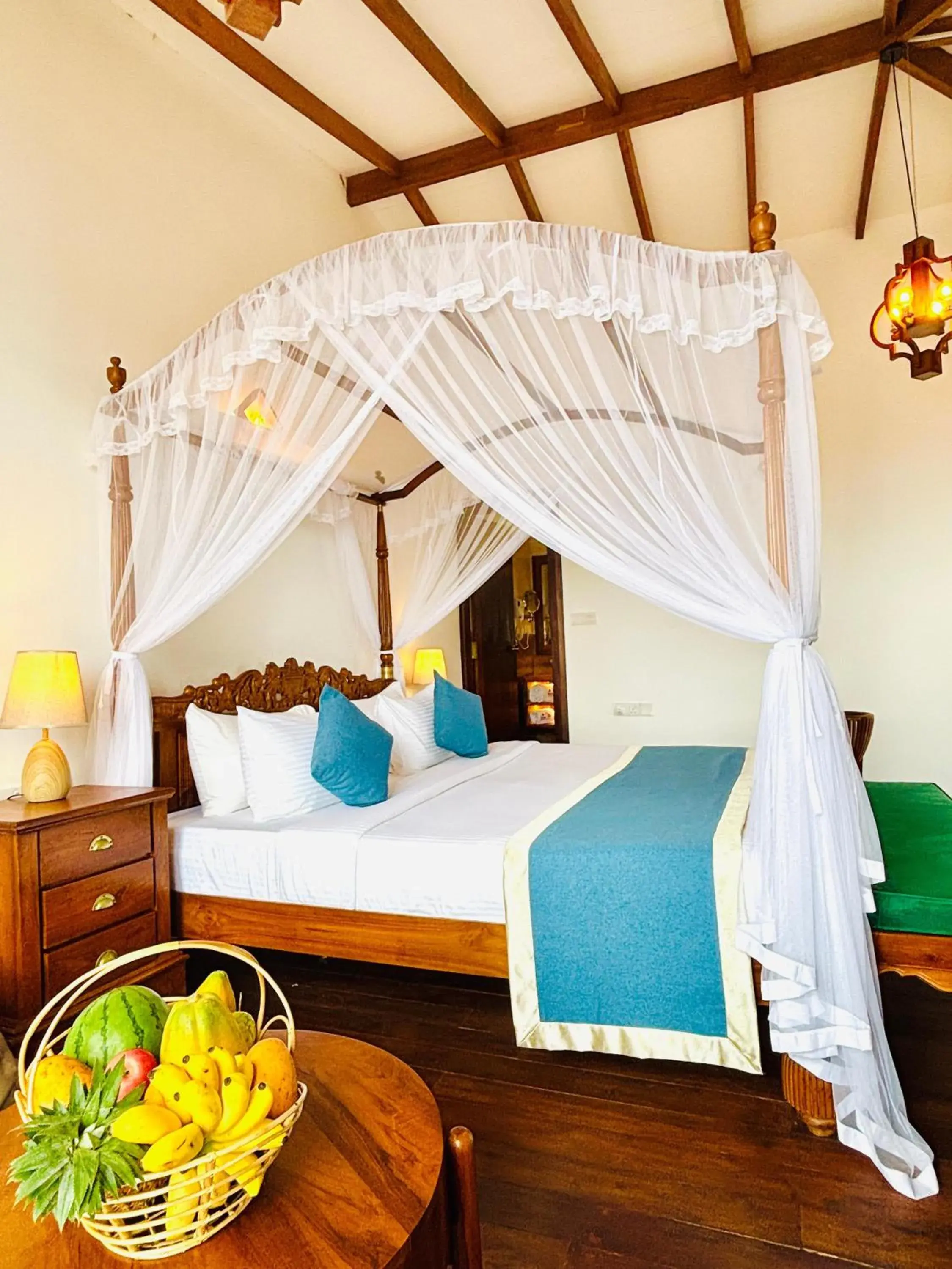 Queen Suite with Sea View - single occupancy in Rock Fort Beach Resort Queen Suite with Sea View - single occupancy in Rock Fort Beach Resort