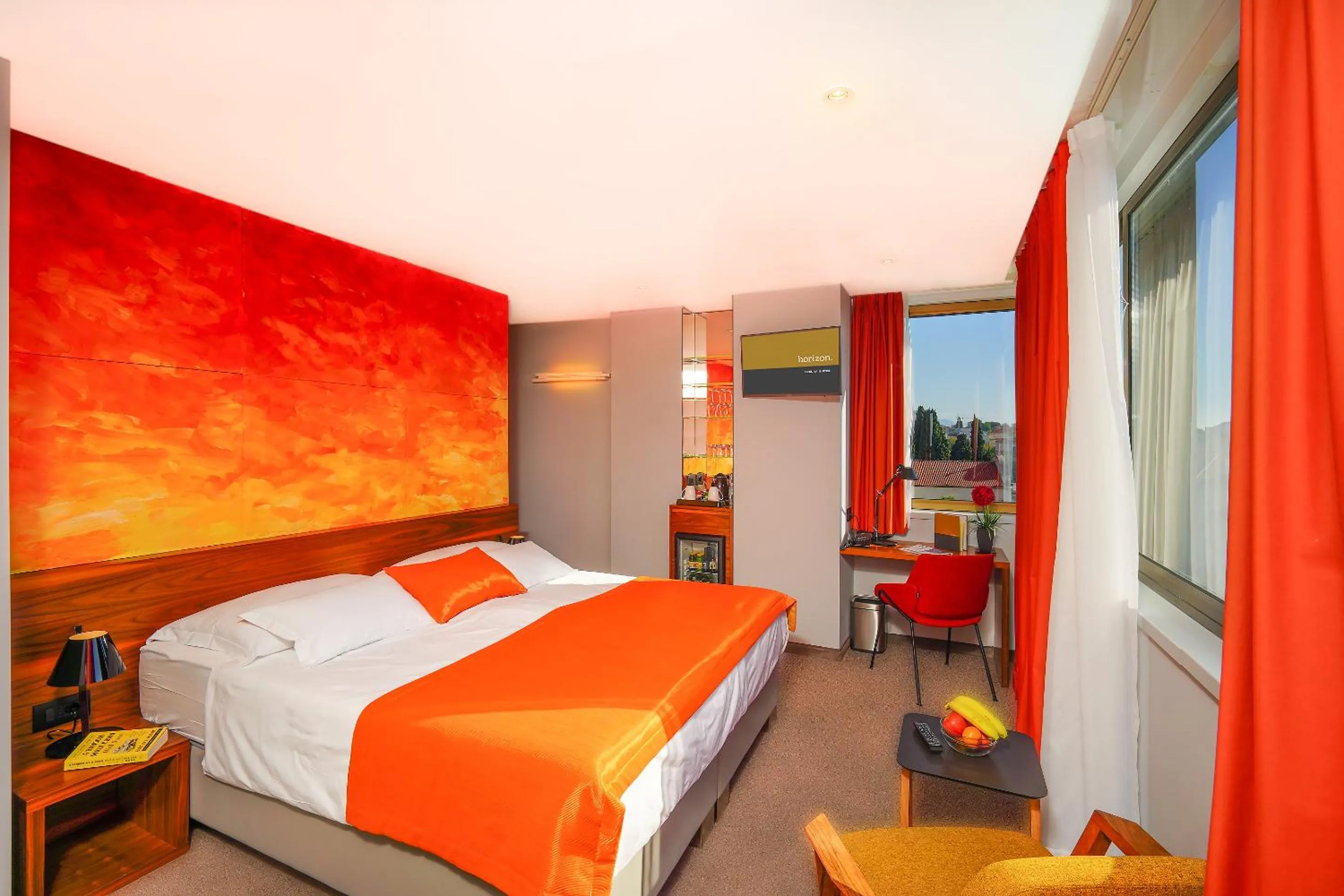 Bedroom, Bed in Horizon Luxury Suites & Design Rooms