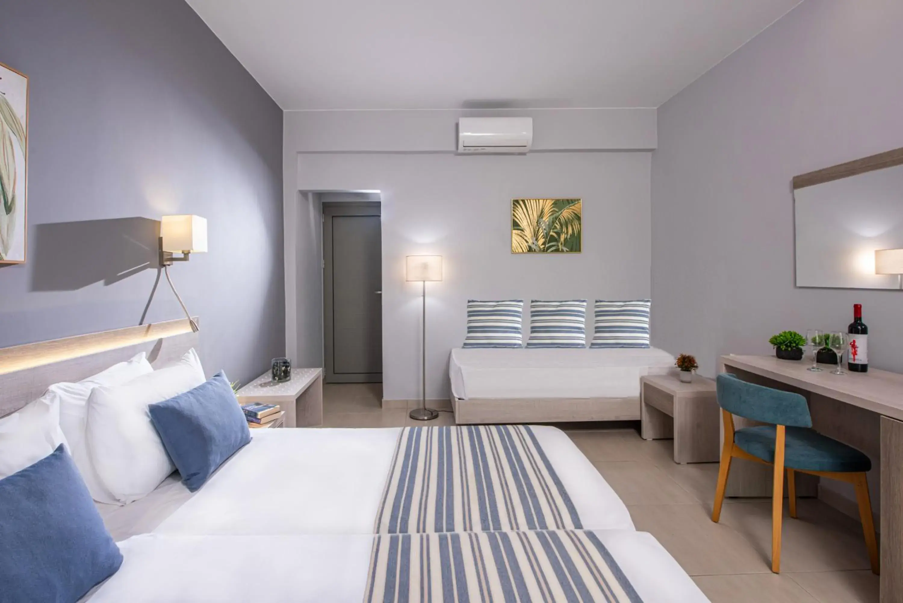 Superior King Room in Saint George Gournes Bay Superior King Room in Saint George Gournes Bay