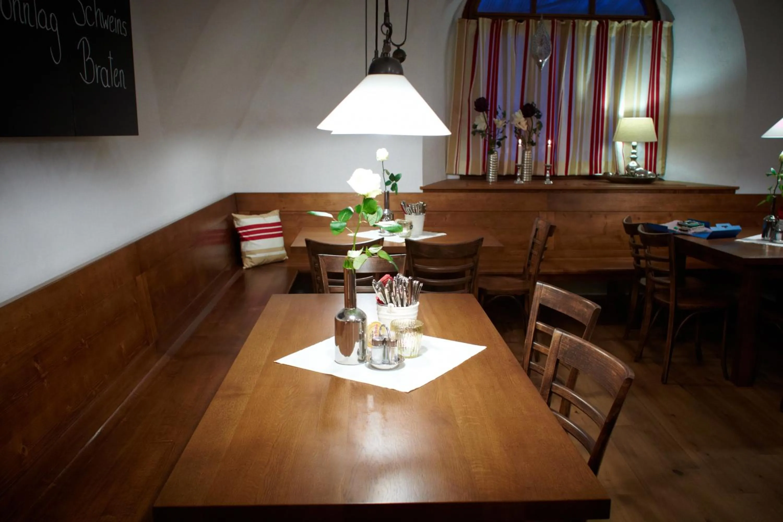 Restaurant/places to eat in Rathauskeller Melk