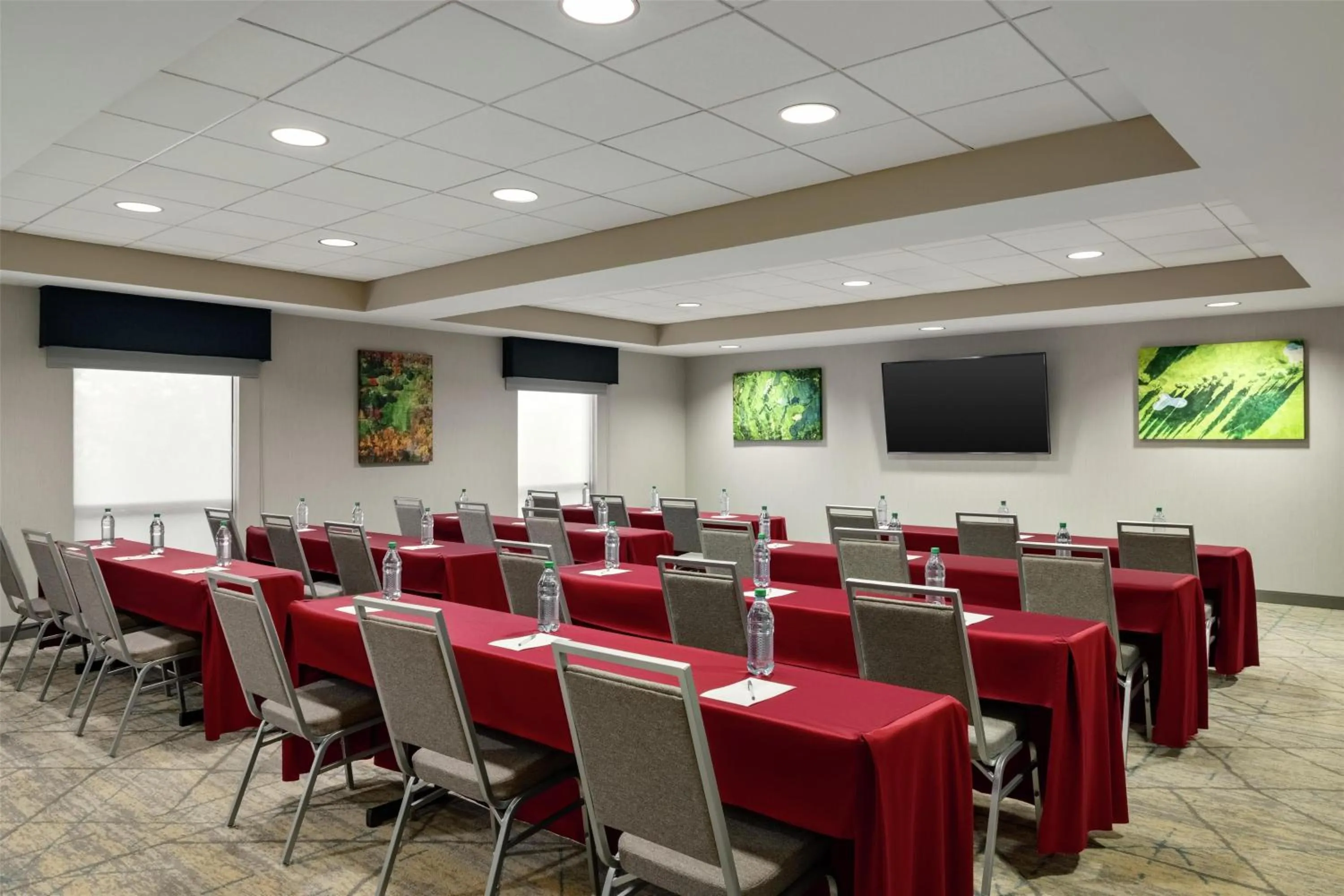 Meeting/conference room in Hampton Inn & Suites - Pittsburgh/Harmarville, PA