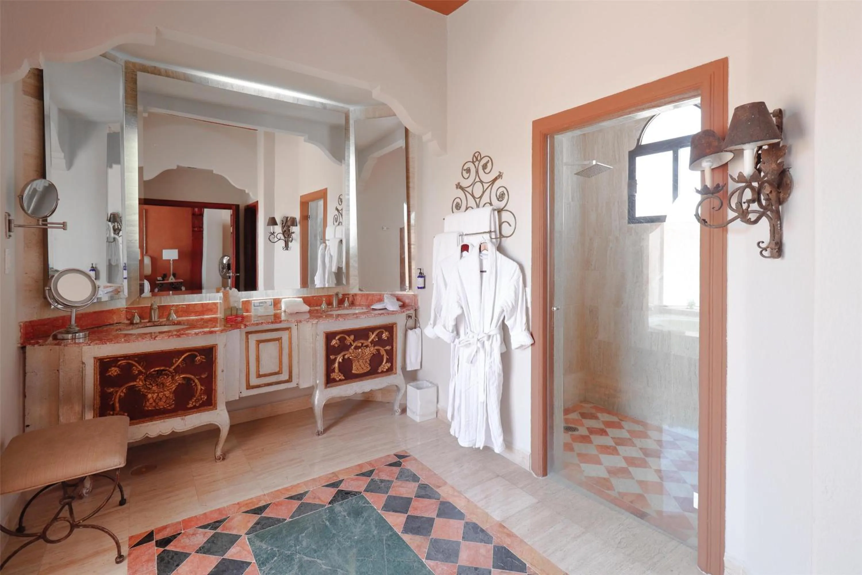 Bathroom in Hilton San Luis Potosi