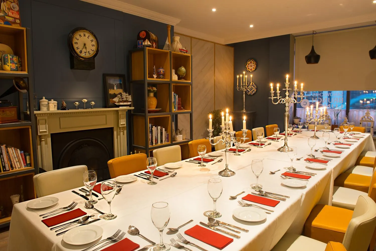 Restaurant/places to eat in Tralee Benners Hotel