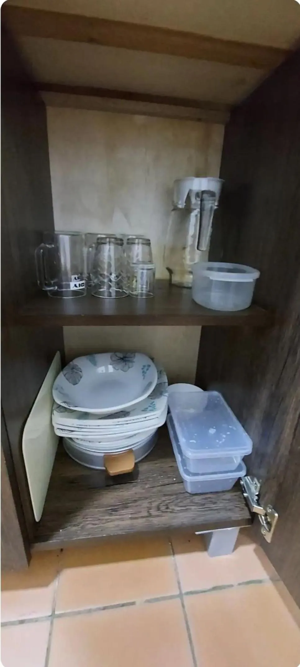 KK Minimalist Budget 2 Bedroom Appt f 6 free park