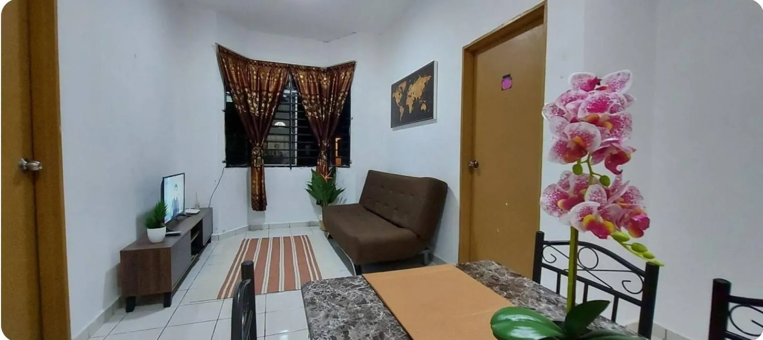 KK Minimalist Budget 2 Bedroom Appt f 6 free park