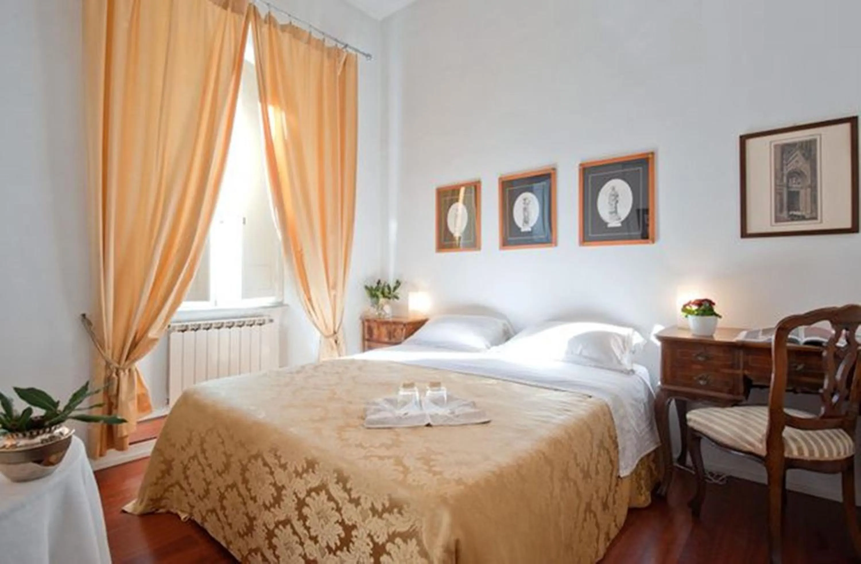 Bed in B&B Colori di Roma
