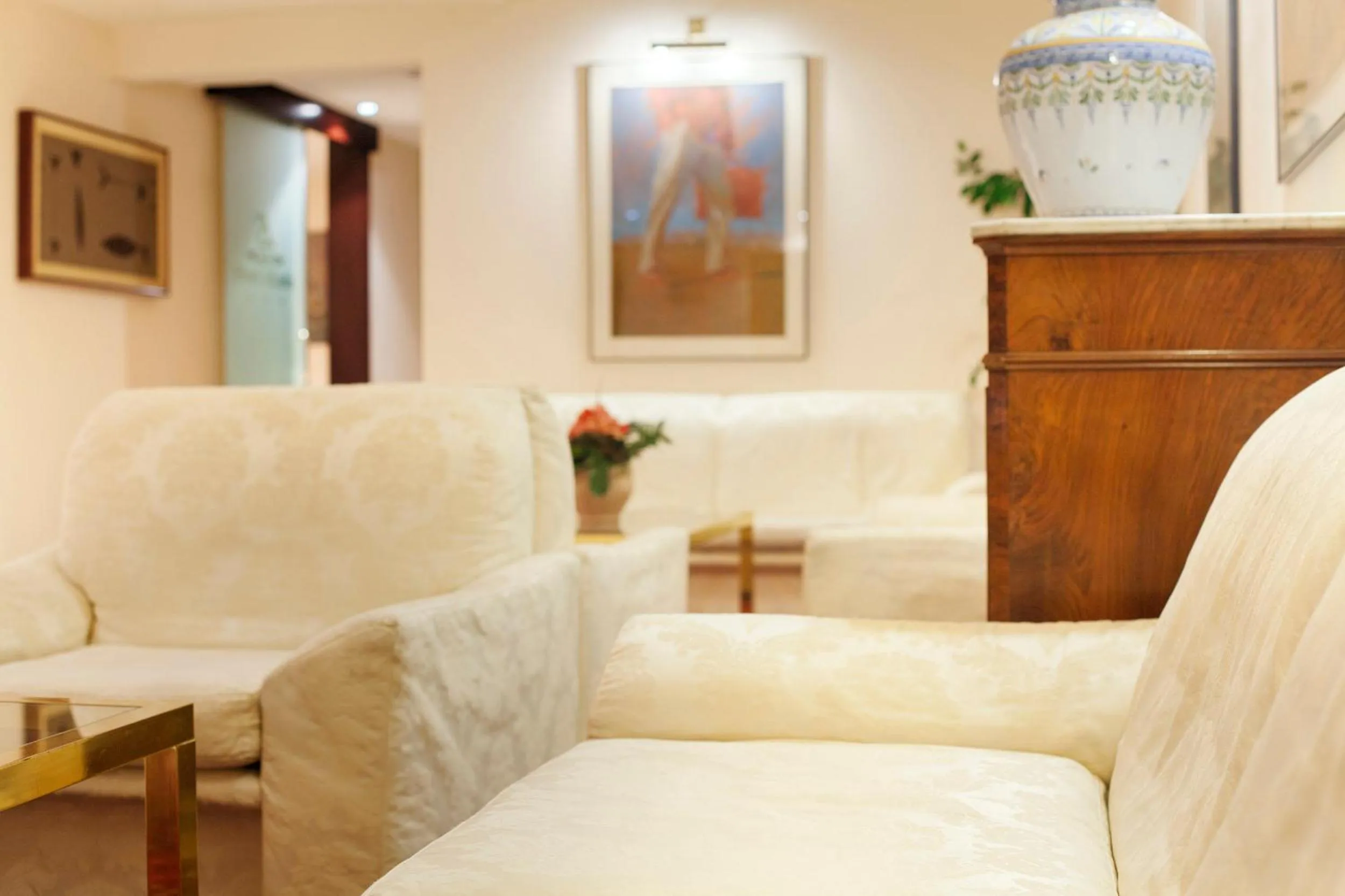 Lobby or reception in Atlantis by Atbcn