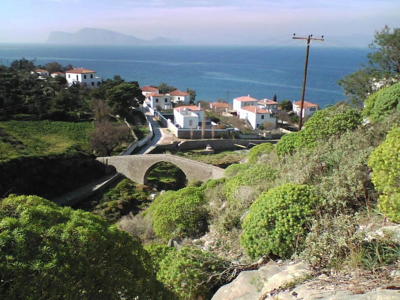 Neighbourhood in Vlichos Studio Apartment