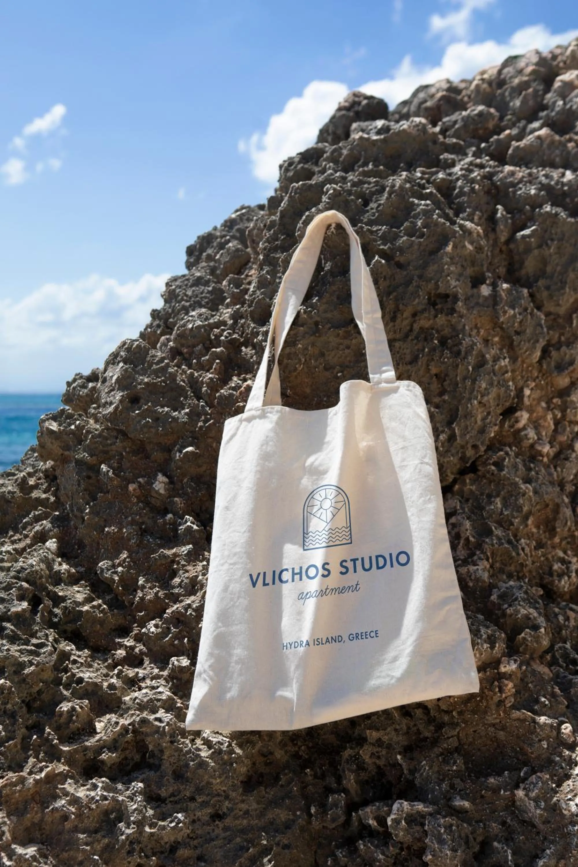 Vlichos Studio Apartment