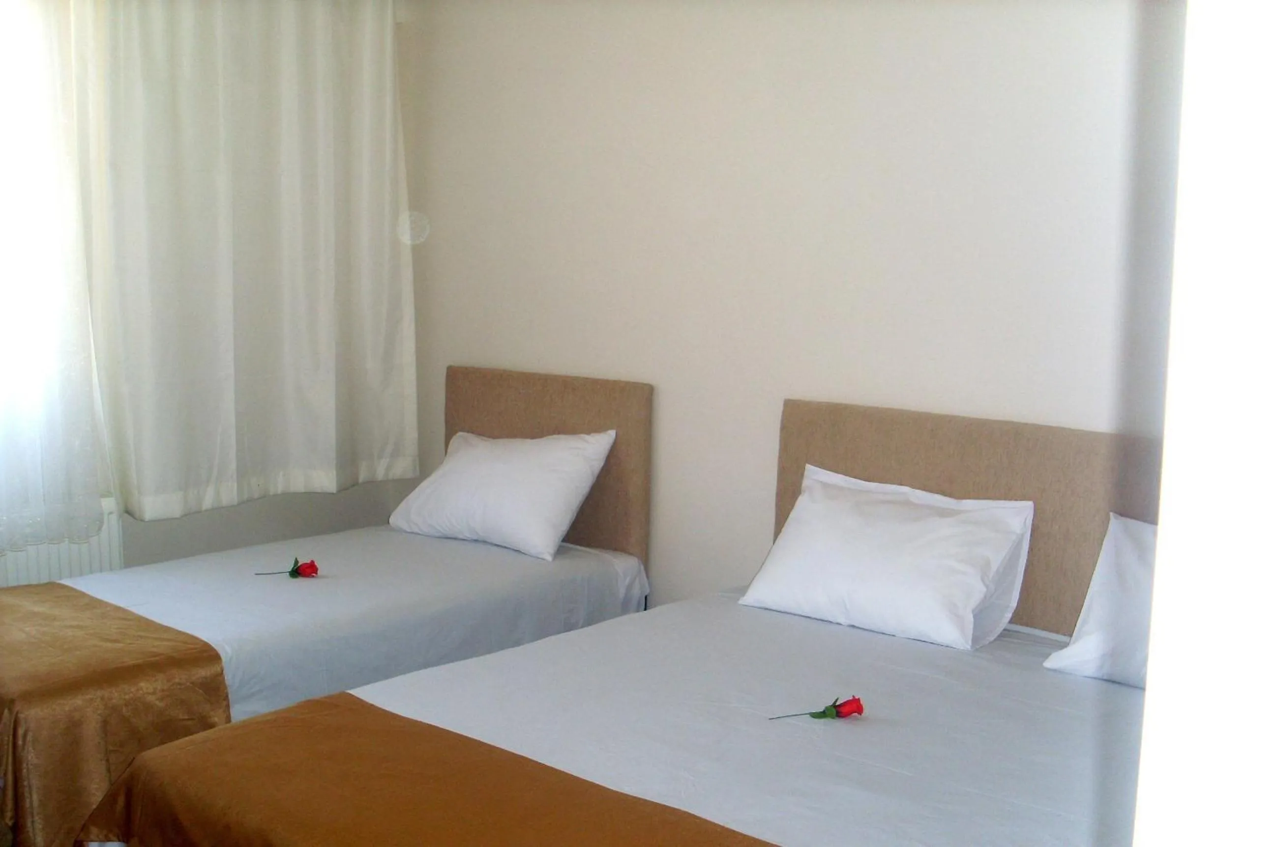 Bed in Butik Ertur Hotel