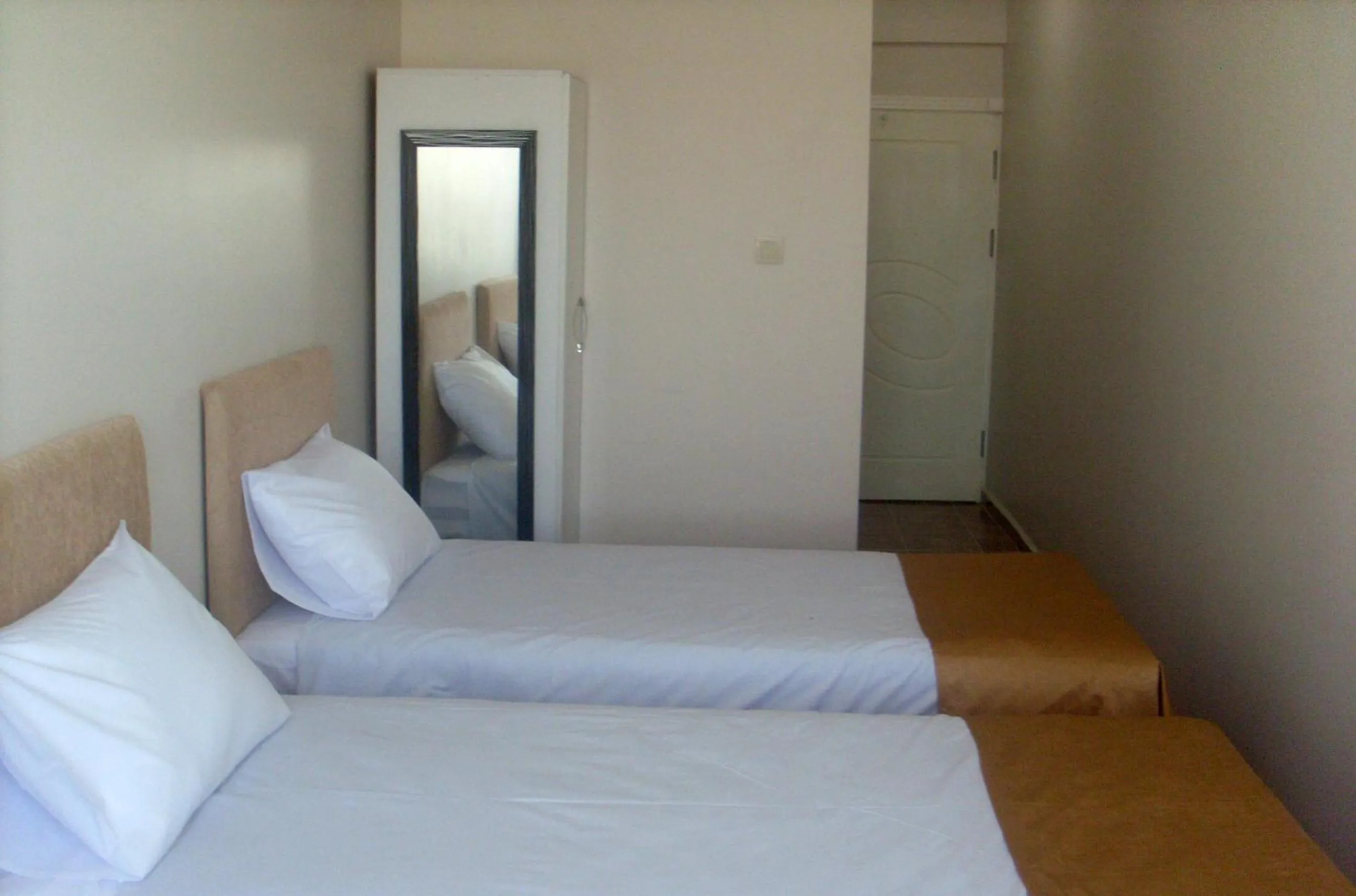Bed in Butik Ertur Hotel