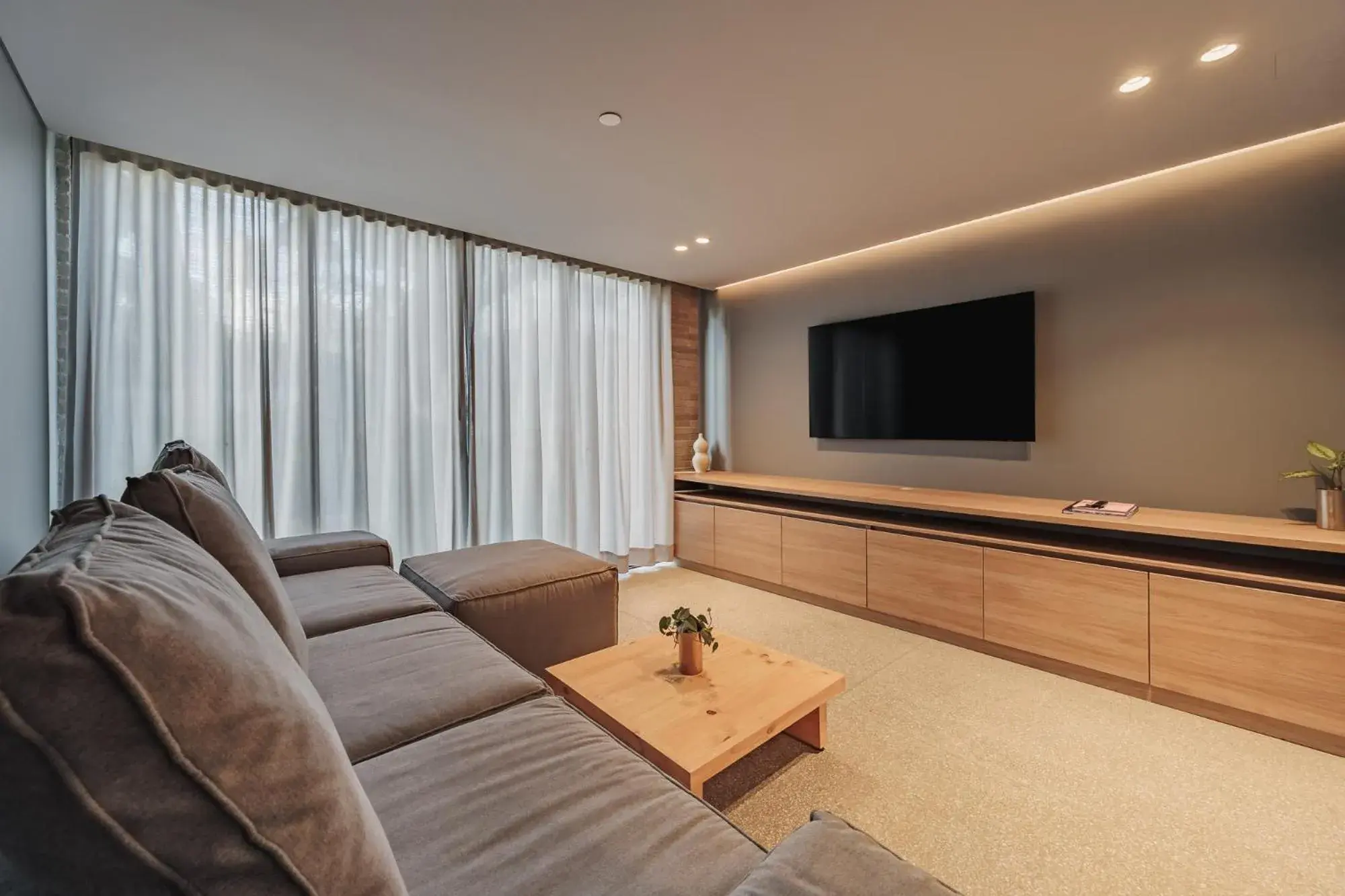 Deluxe Apartment with Bath tub in The Somos Loho Hotel Deluxe Apartment with Bath tub in The Somos Loho Hotel