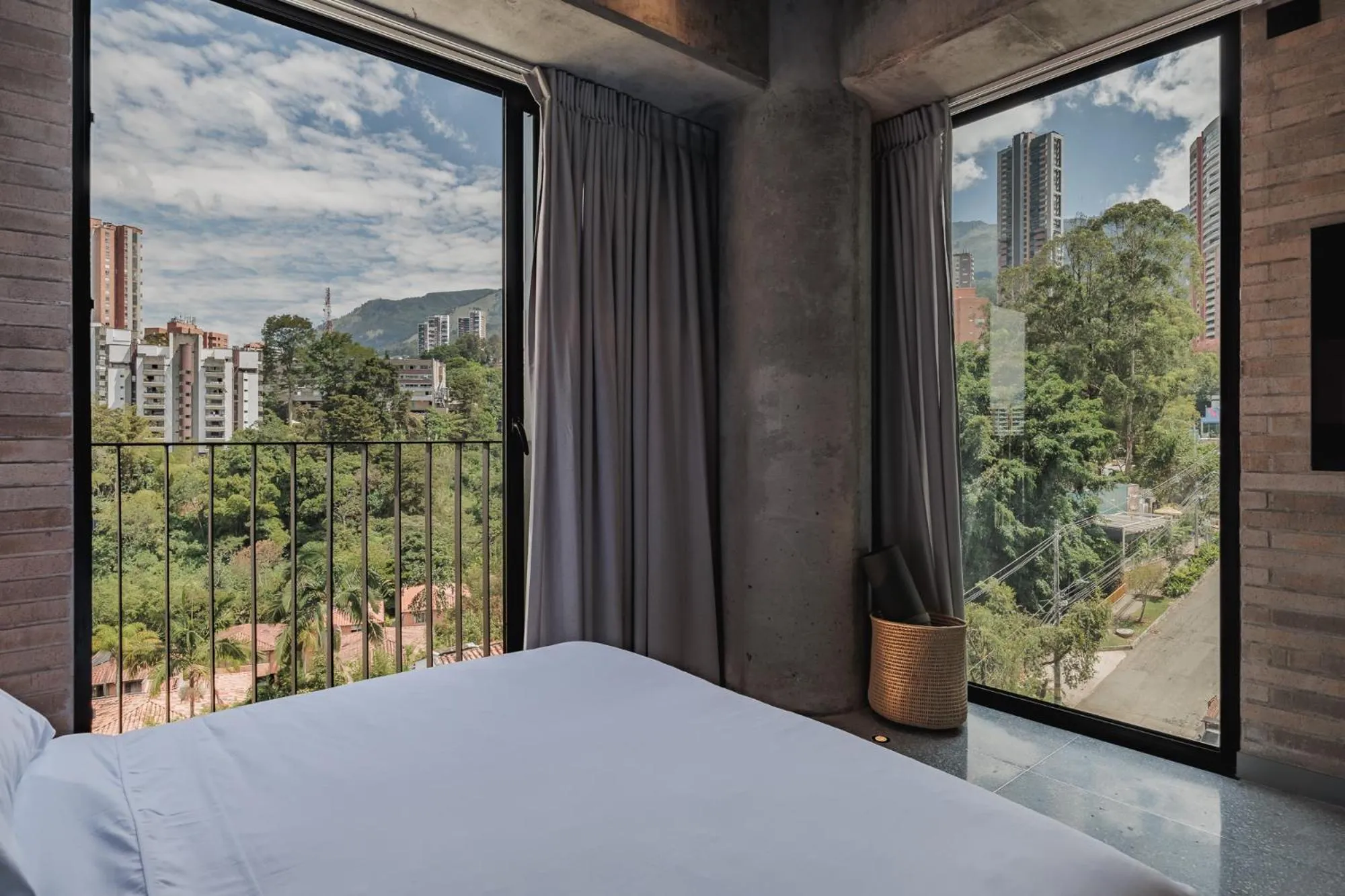 Bed in The Somos Loho Hotel