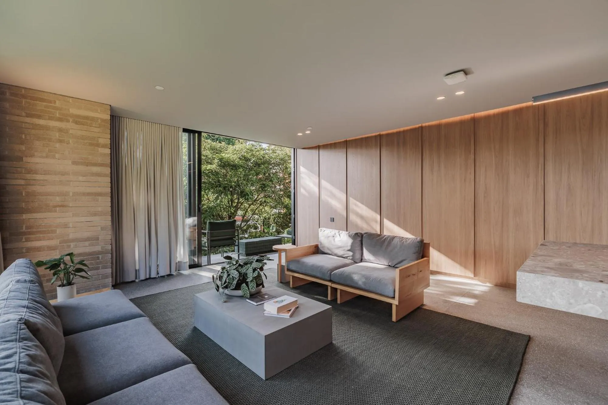 Living room in The Somos Loho Hotel