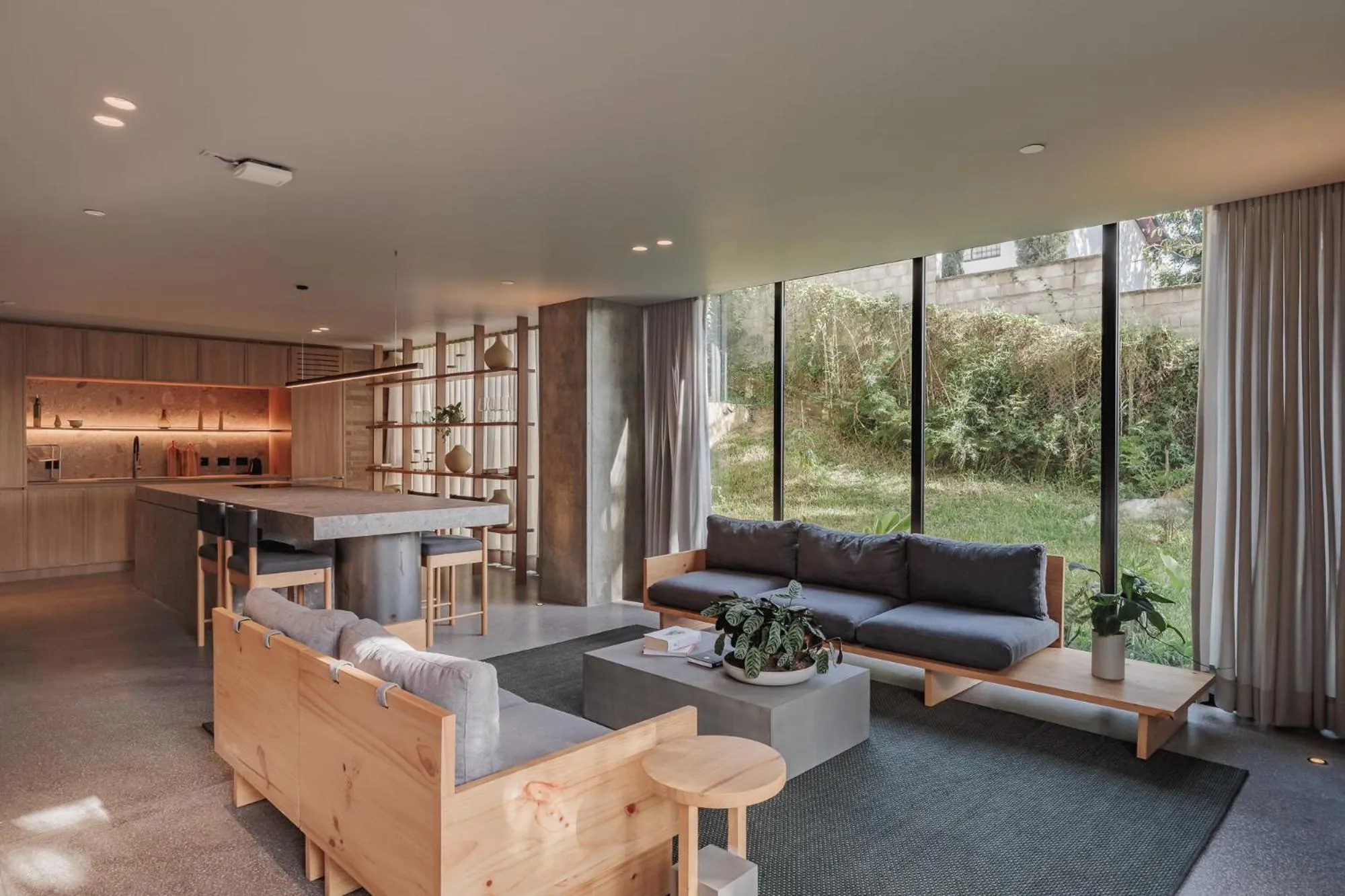 Kitchen or kitchenette in The Somos Loho Hotel