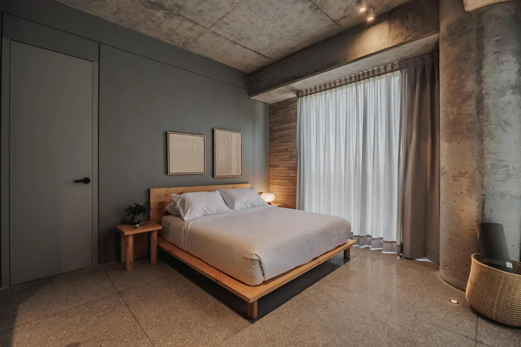 Deluxe Apartment with Bath tub in The Somos Loho Hotel Deluxe Apartment with Bath tub in The Somos Loho Hotel