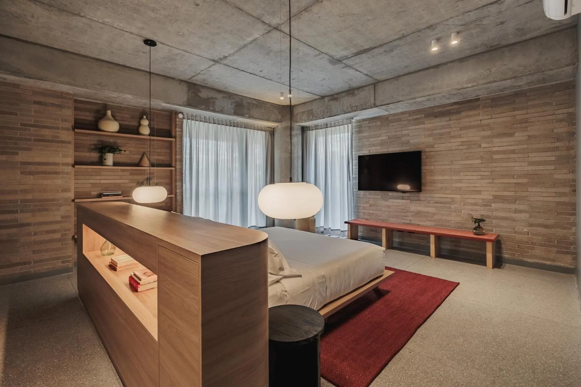 Photo of the whole room in The Somos Loho Hotel