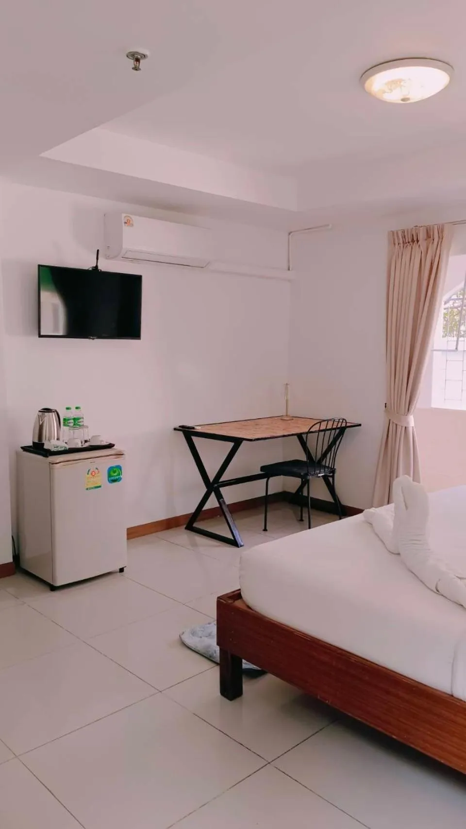 Bed in Convenient Resort