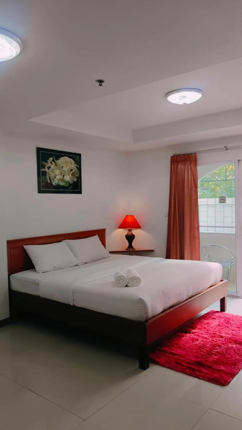 Bed in Convenient Resort