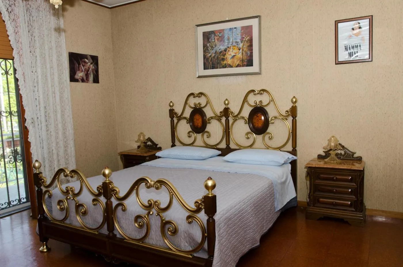 Bed in B&B Mamma Mia Family House