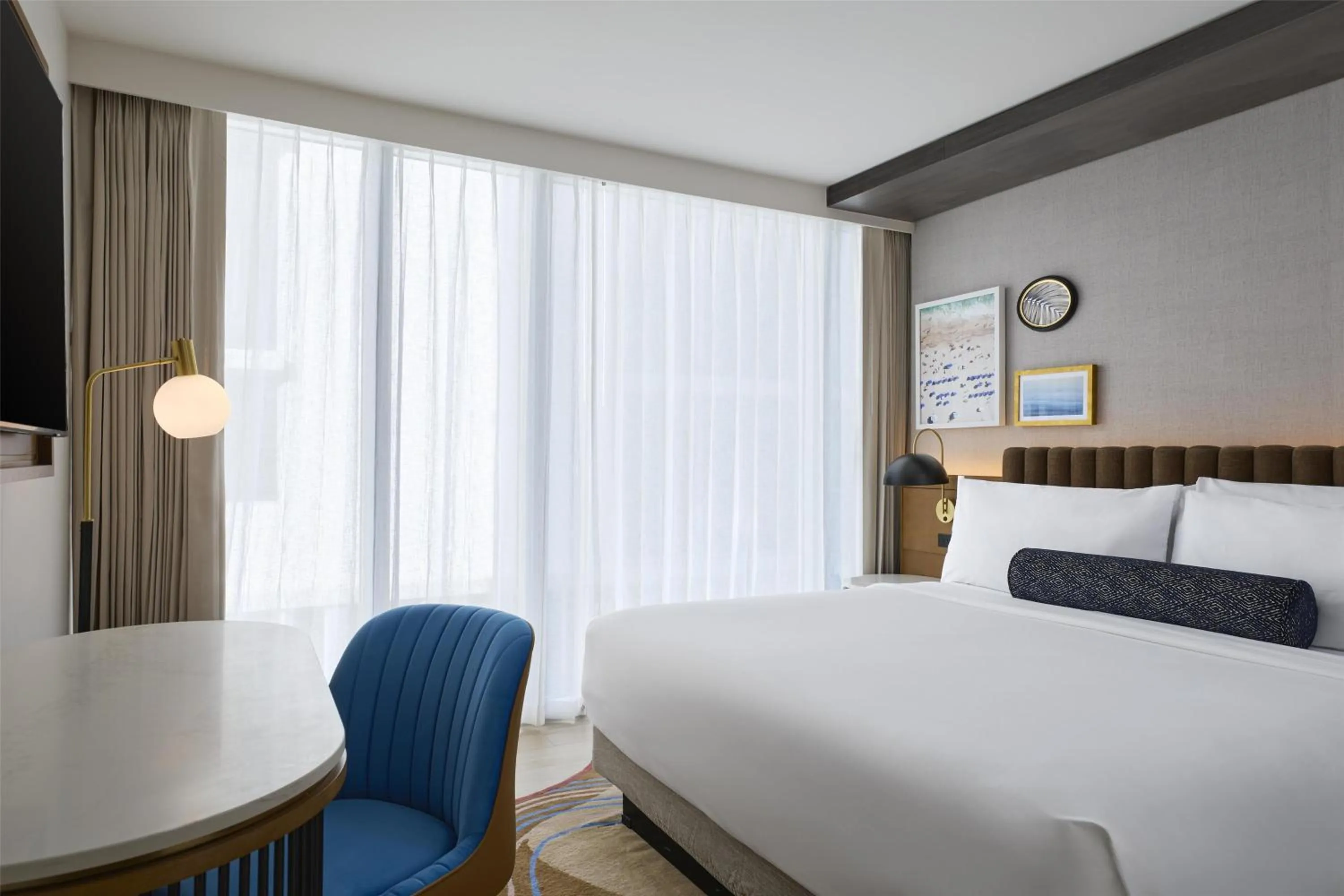 Bedroom, Bed in Hyatt Centric South Beach Miami